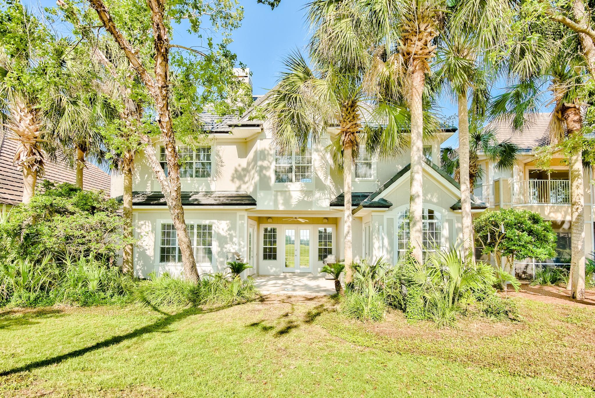 REGATTA BAY - Residential