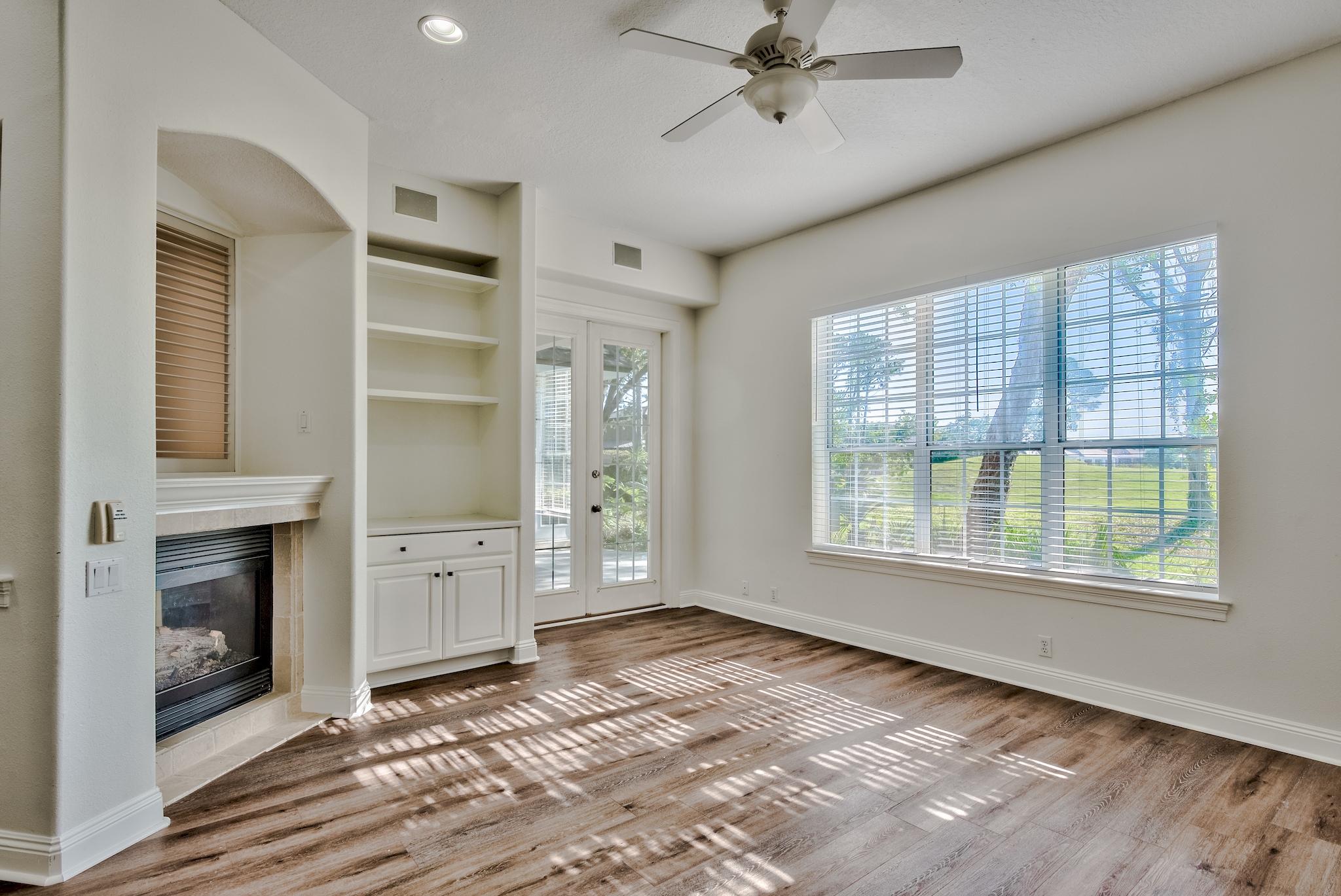 REGATTA BAY - Residential