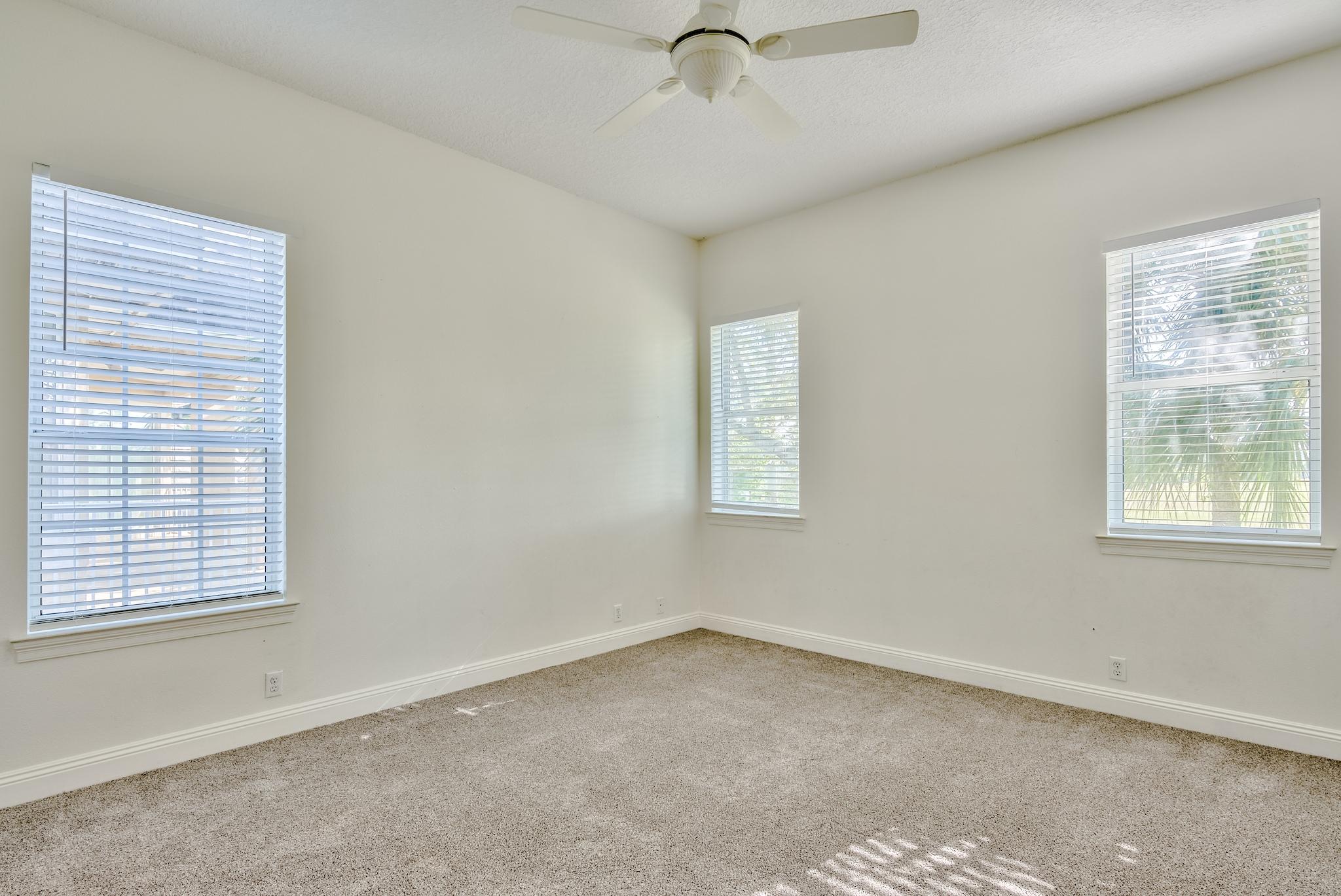 REGATTA BAY - Residential