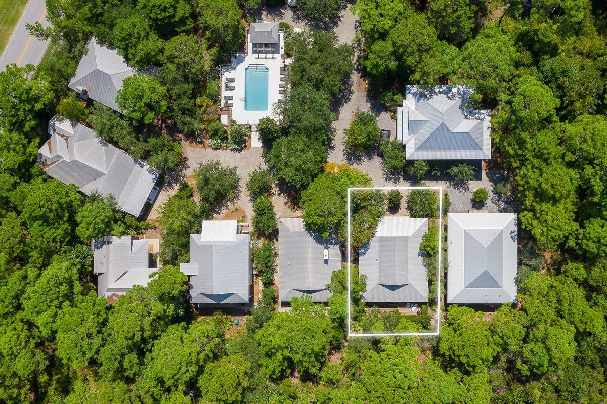 THE HAMMOCKS OF SEAGROVE - Residential