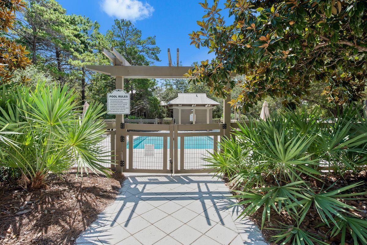 THE HAMMOCKS OF SEAGROVE - Residential