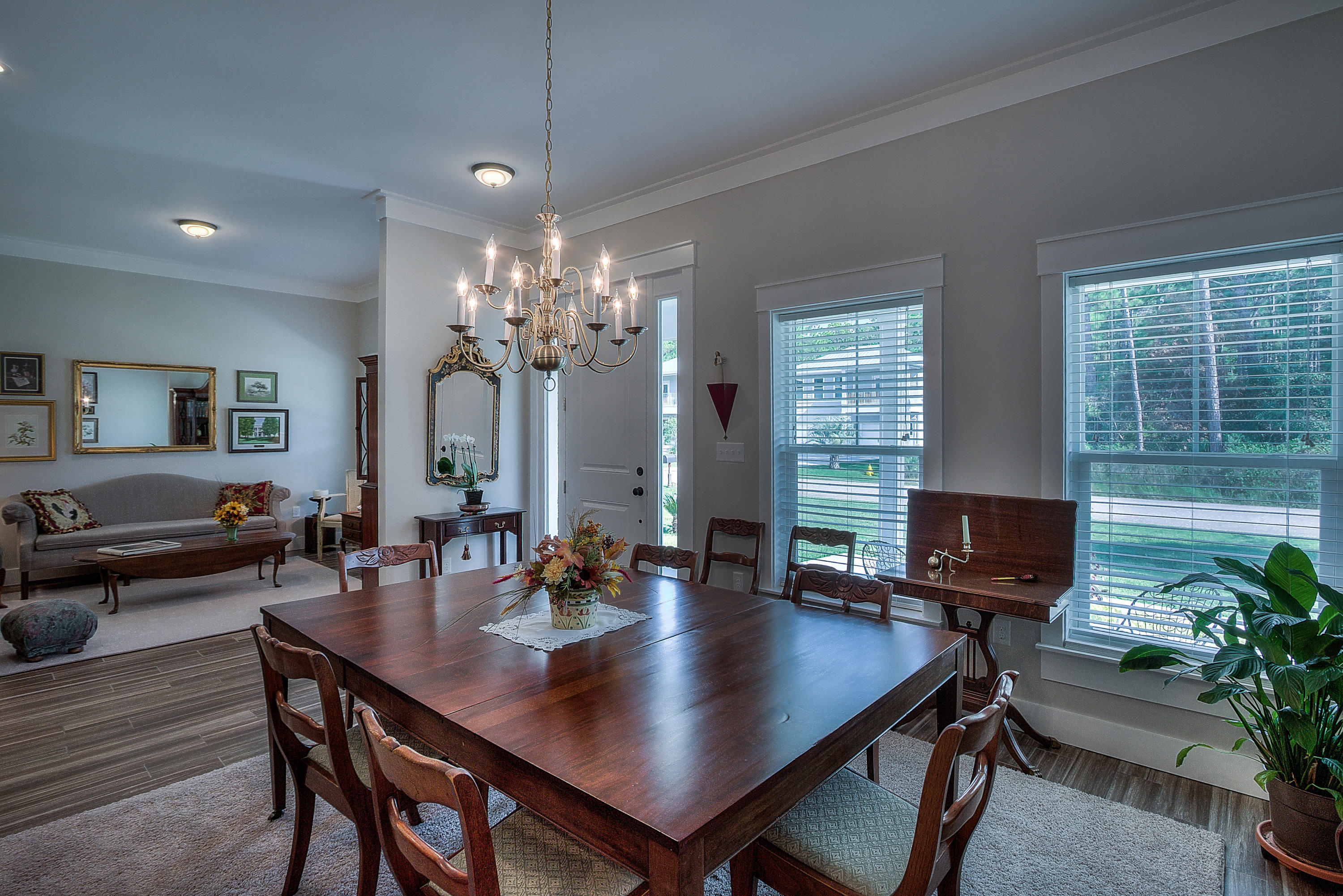 PELICAN BAY - Residential