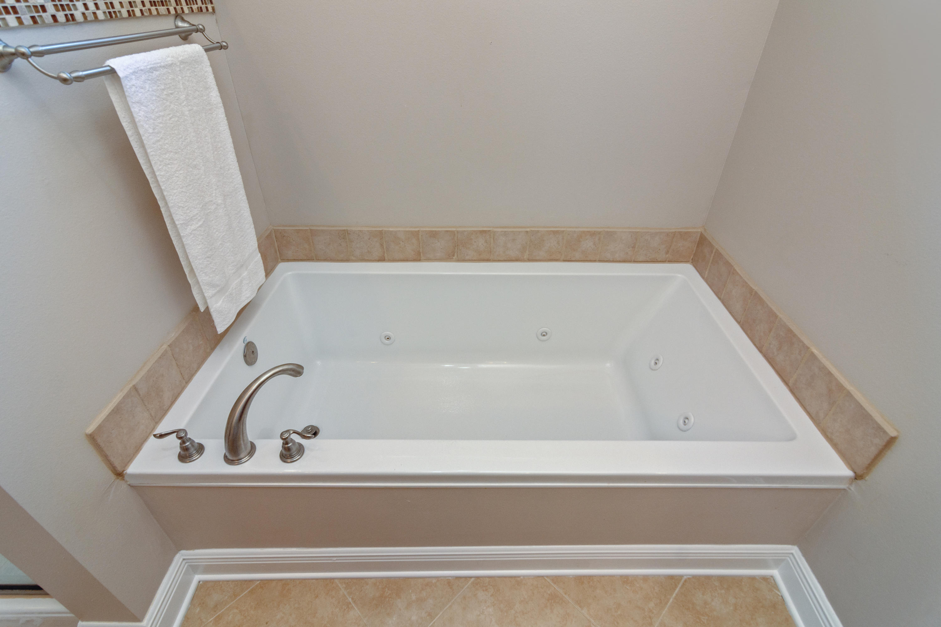 CARNEGIE HILLS PH 2 - Residential