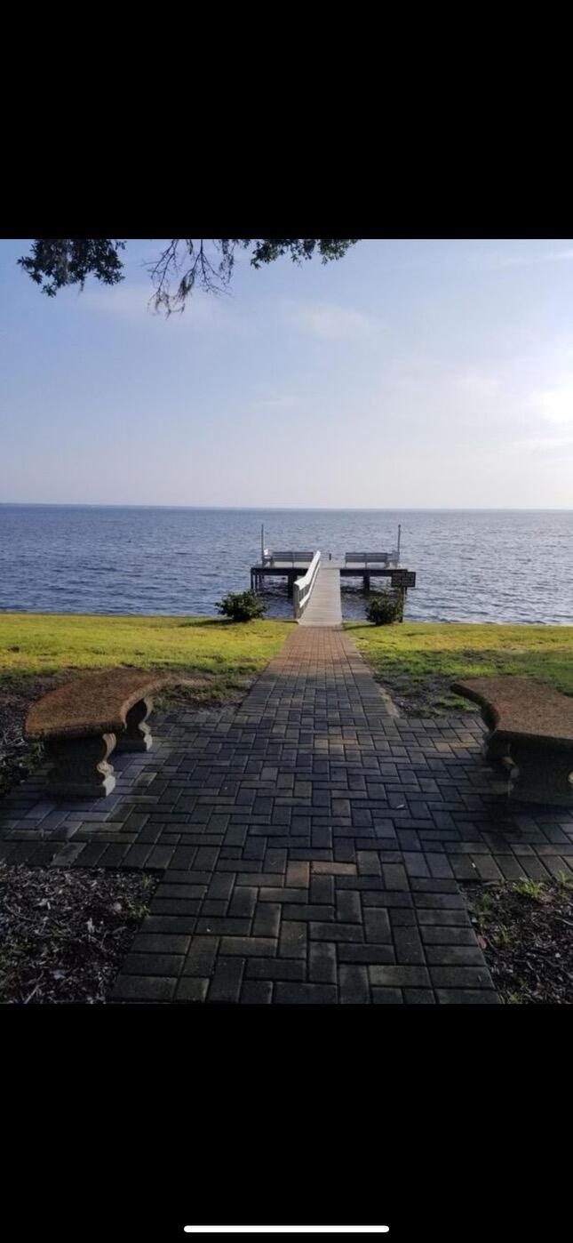 MOSSEY COVE T/H - Residential Lease