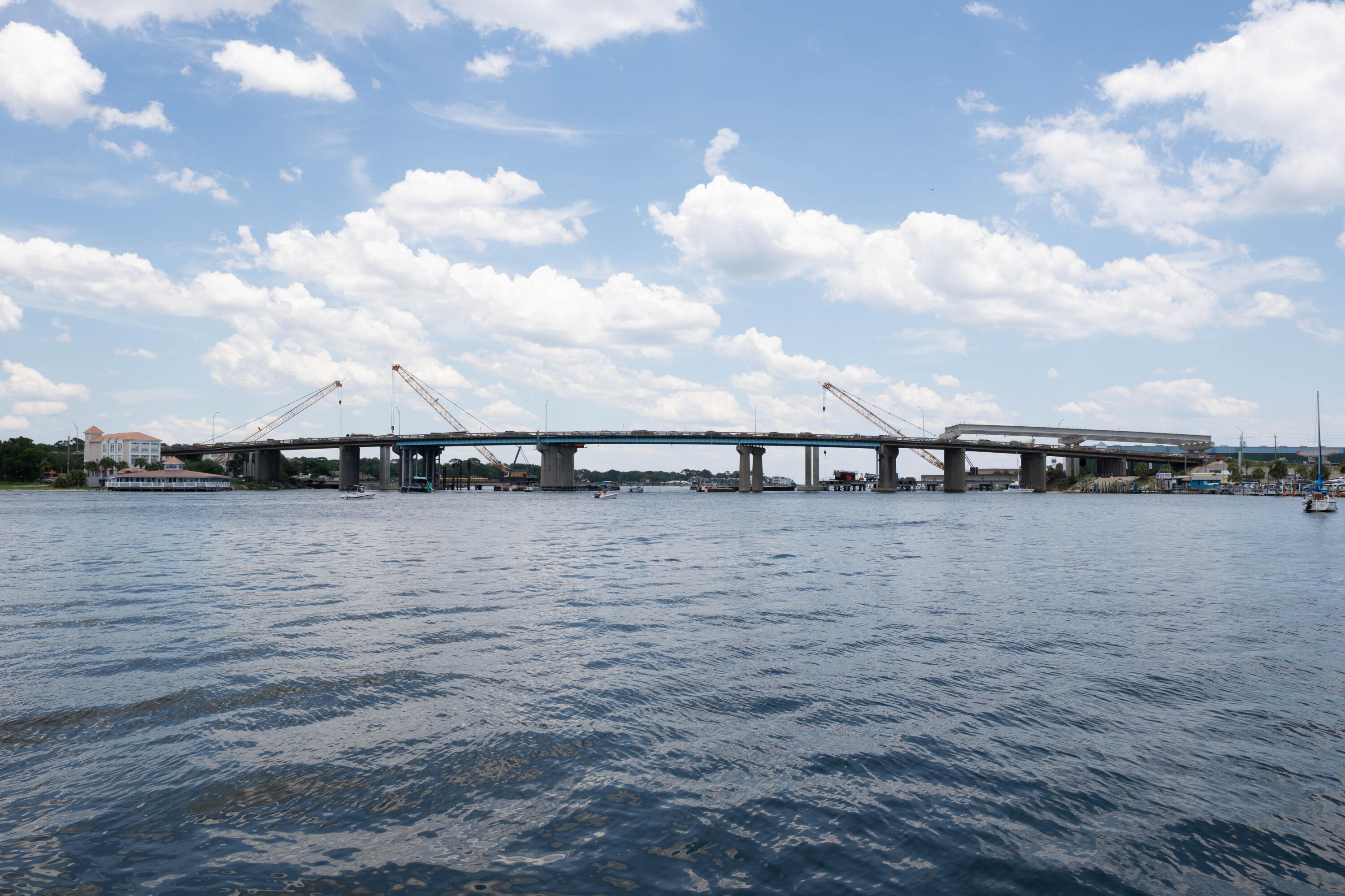 PALM COURT YACHT CLUB - Residential