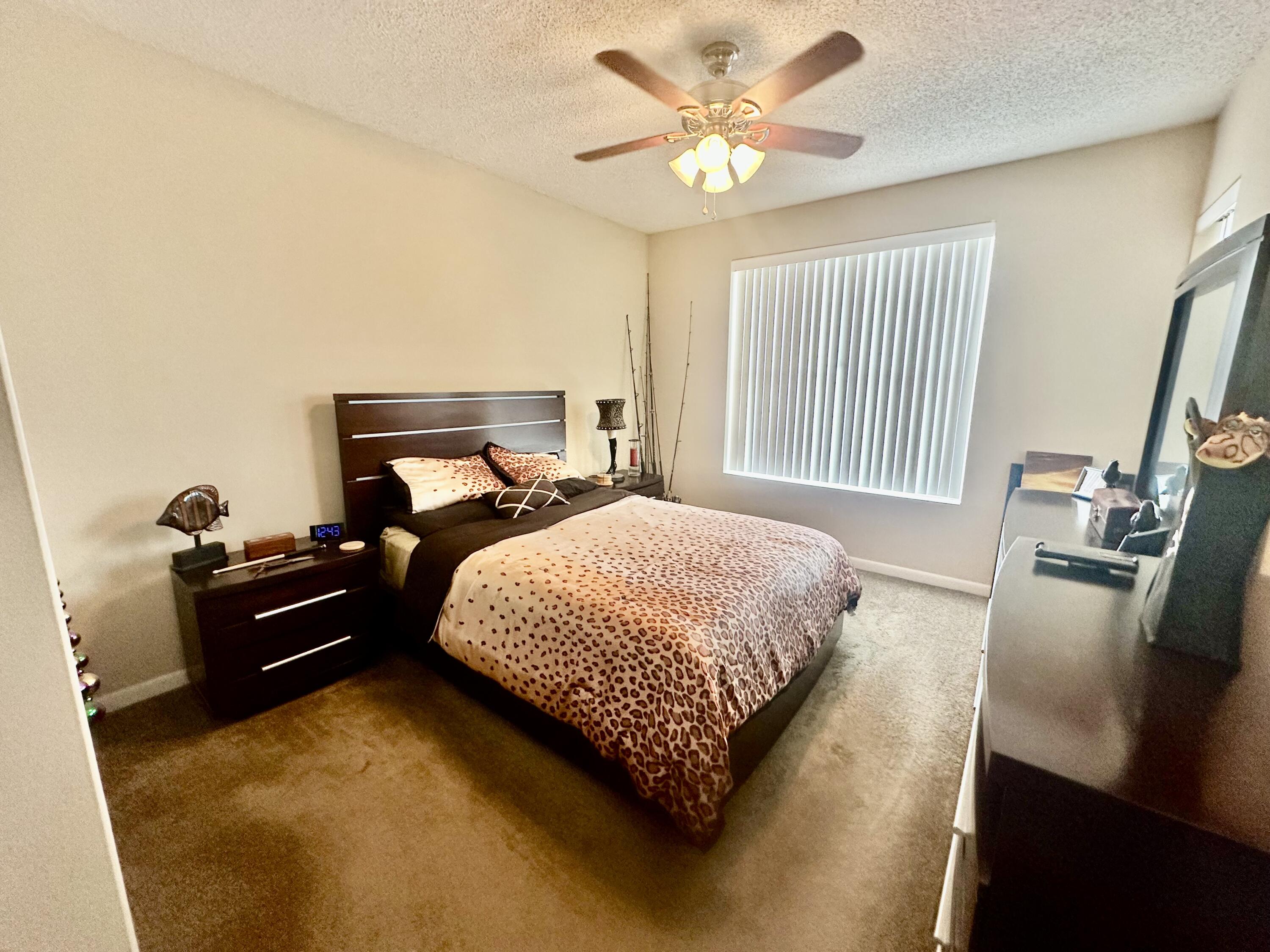 PALM COURT YACHT CLUB - Residential