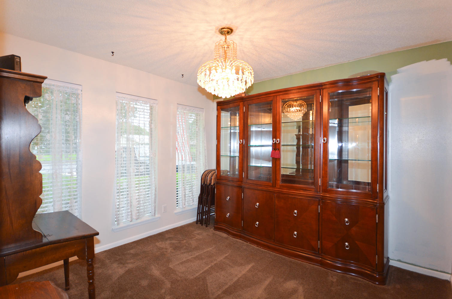 OAKRIDGE MANOR - Residential