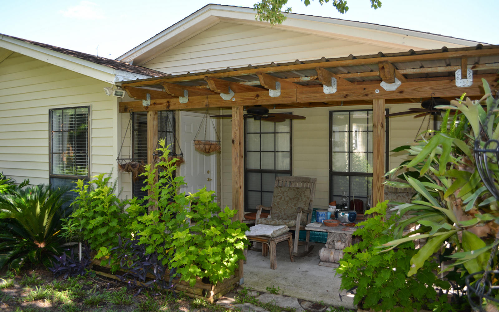 OAKRIDGE MANOR - Residential