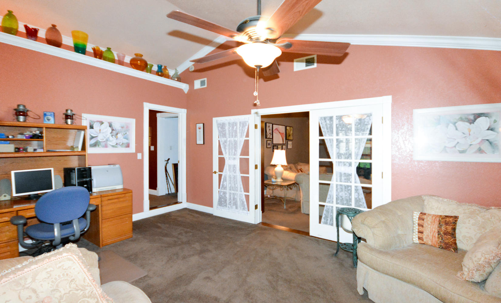 OAKRIDGE MANOR - Residential