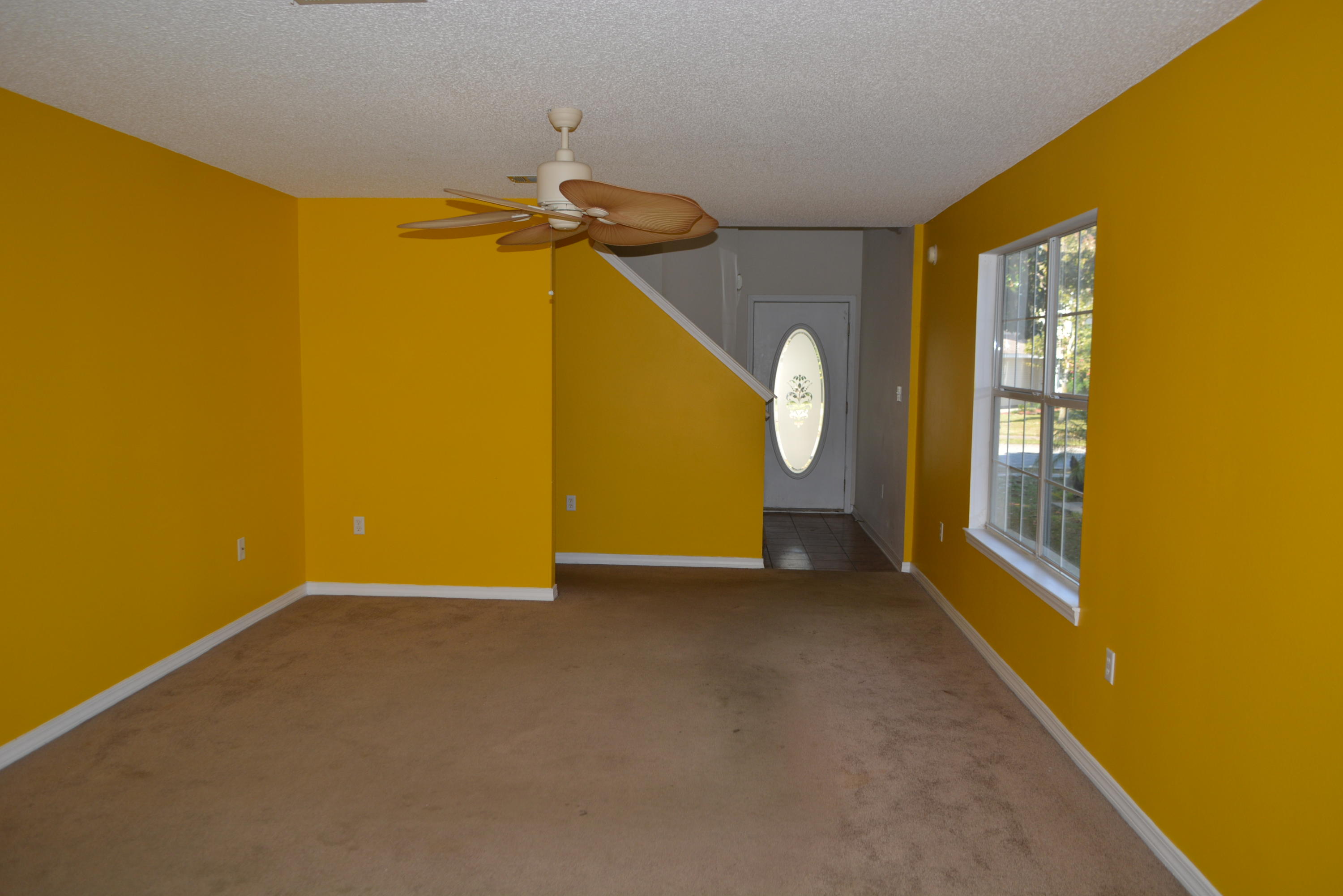 TWIN LAKES - Residential