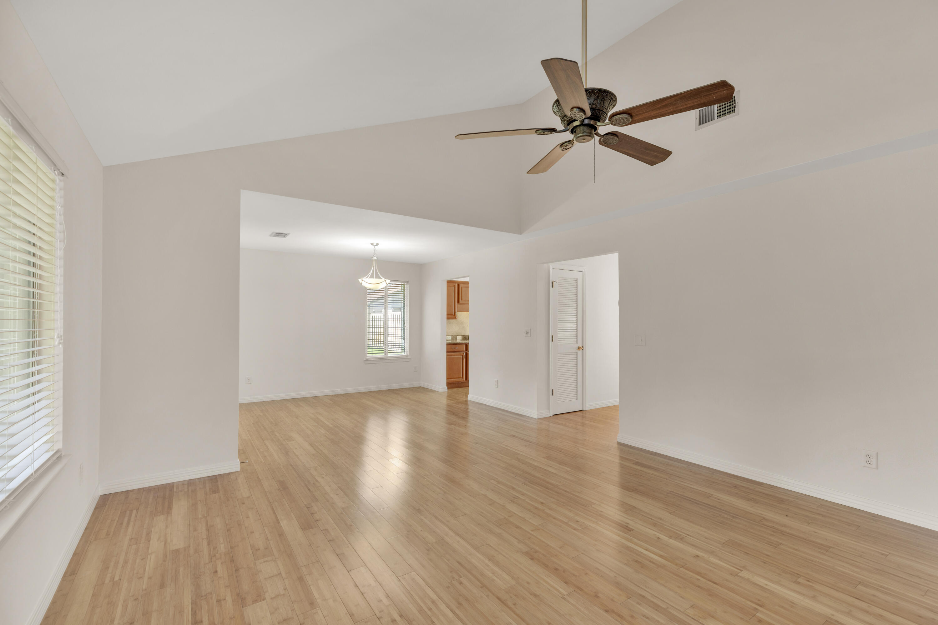 ROYAL OAK VILLAGE 2B - Residential