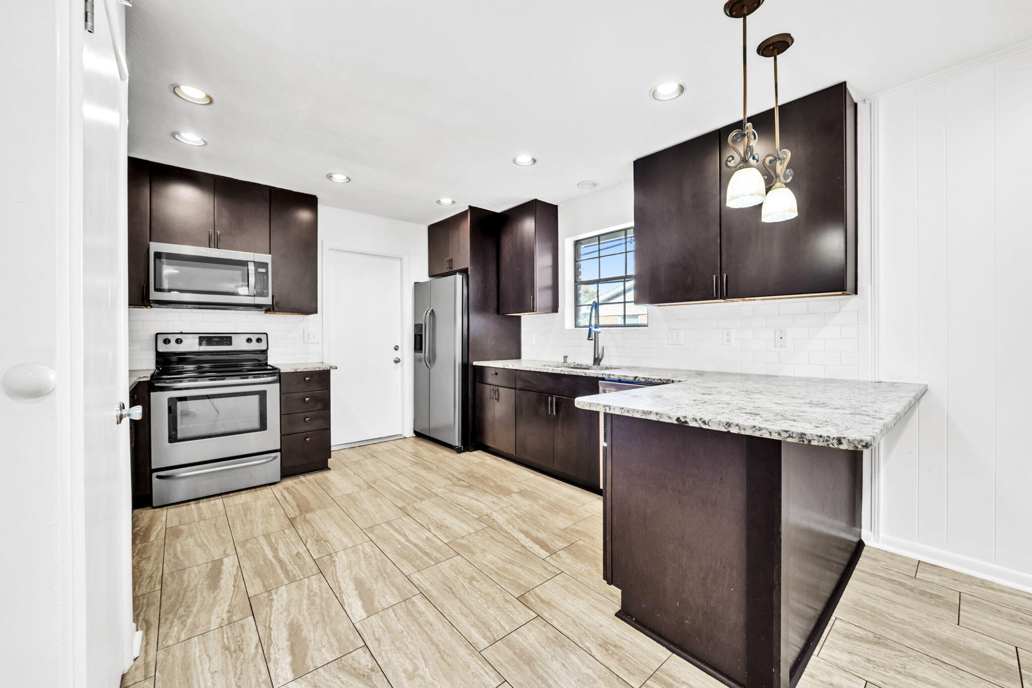 SEA HILLS - Residential