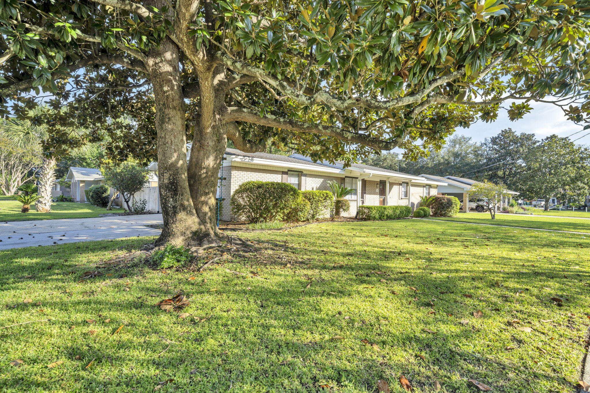 SEA HILLS - Residential