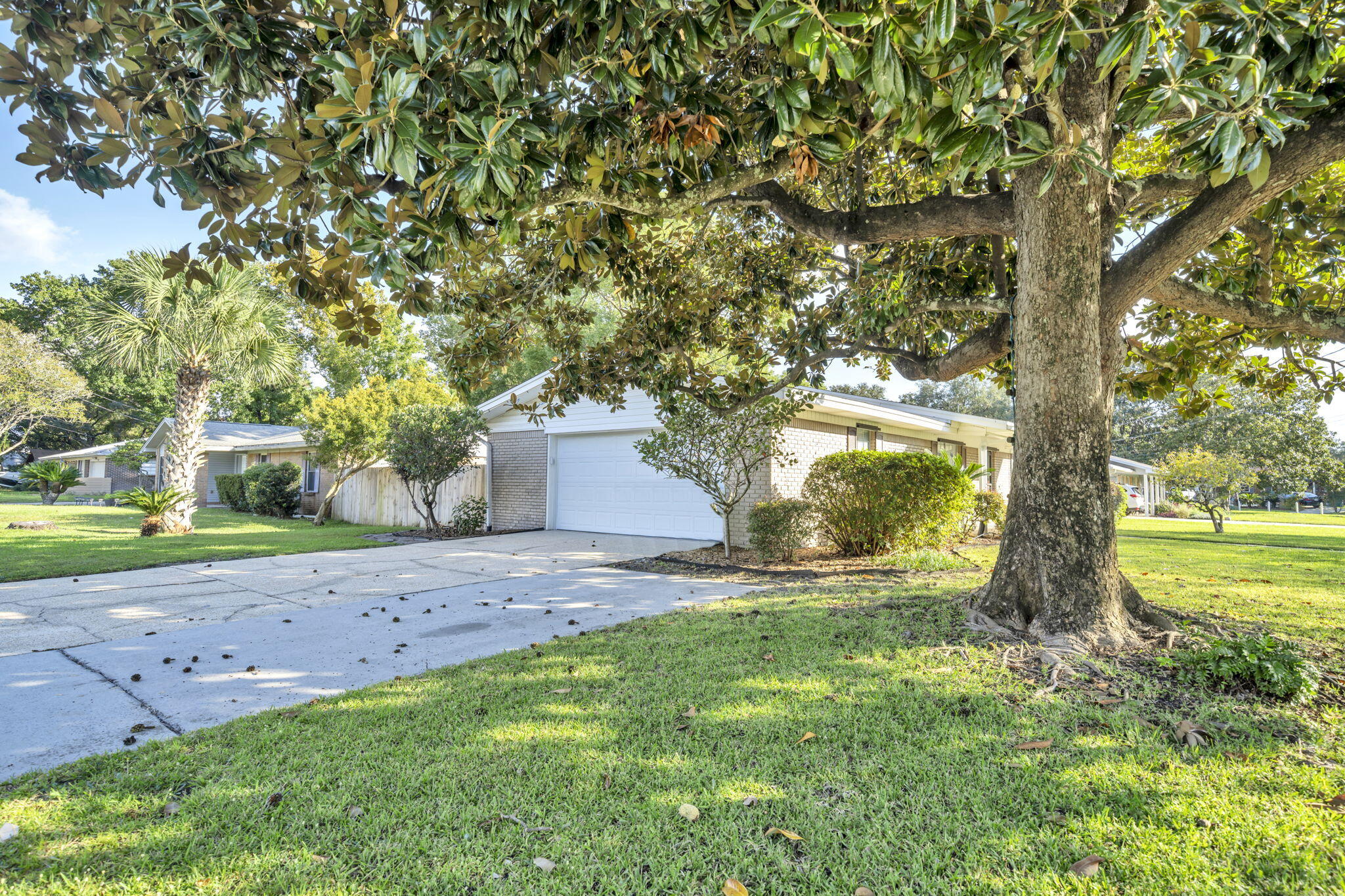 SEA HILLS - Residential