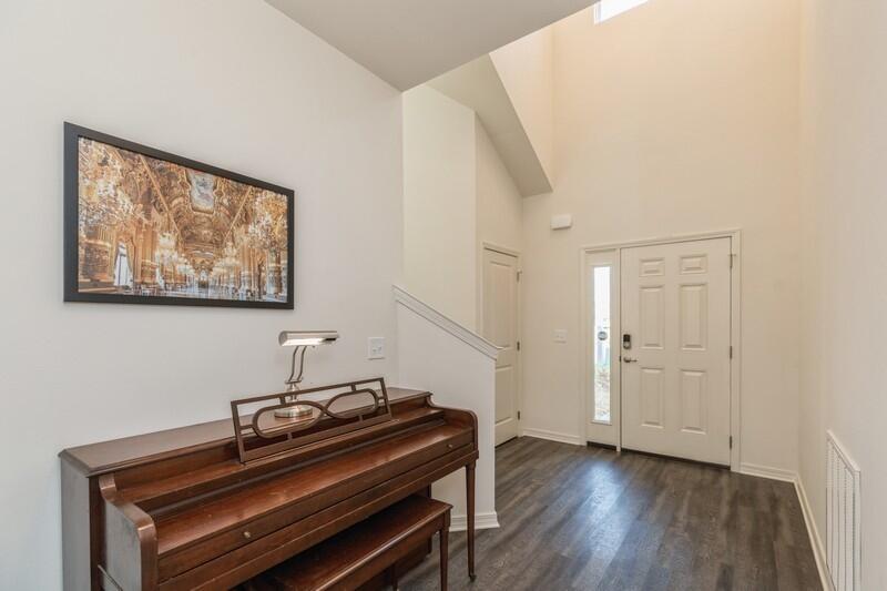 SANDY RIDGE ESTATES - Residential