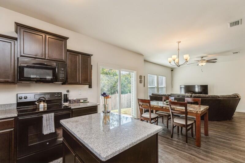 SANDY RIDGE ESTATES - Residential