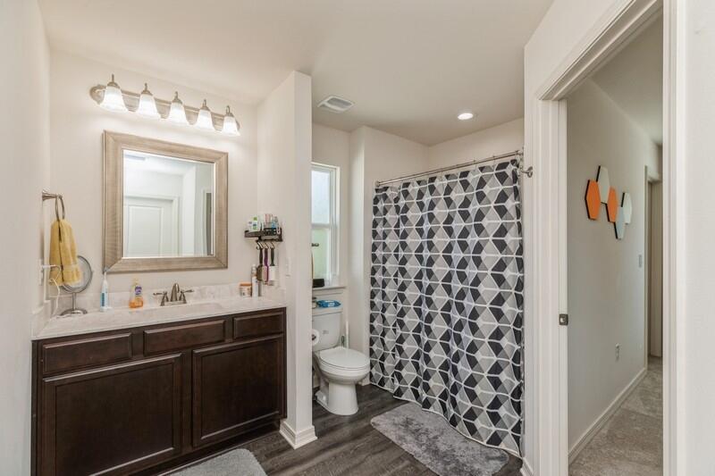 SANDY RIDGE ESTATES - Residential