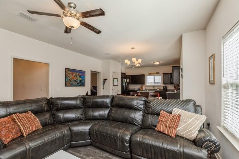 SANDY RIDGE ESTATES - Residential