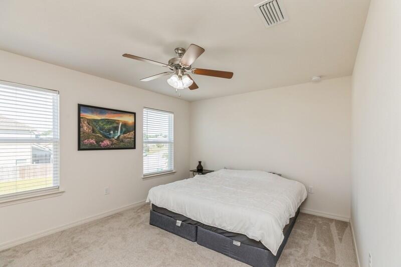 SANDY RIDGE ESTATES - Residential