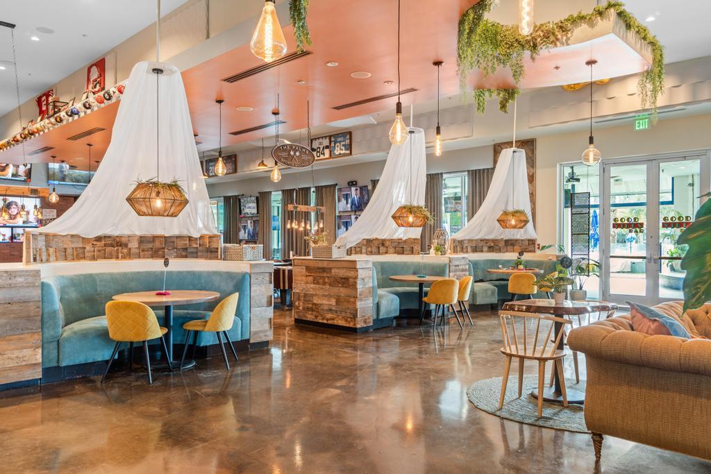 THE PALMS OF DESTIN - Residential