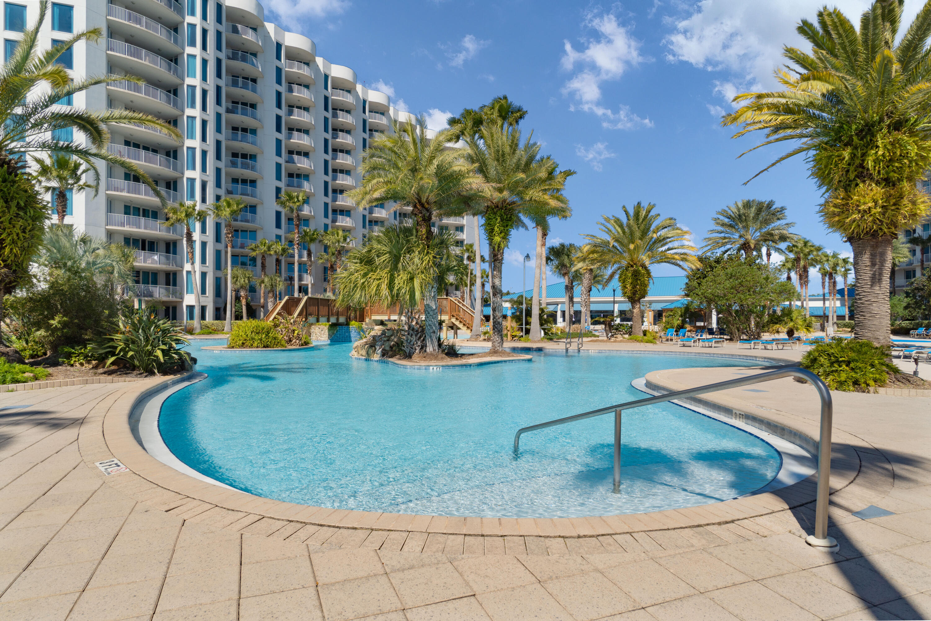 THE PALMS OF DESTIN - Residential