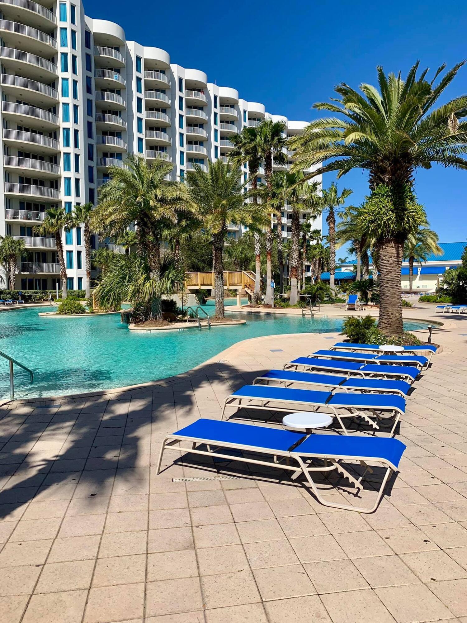 THE PALMS OF DESTIN - Residential