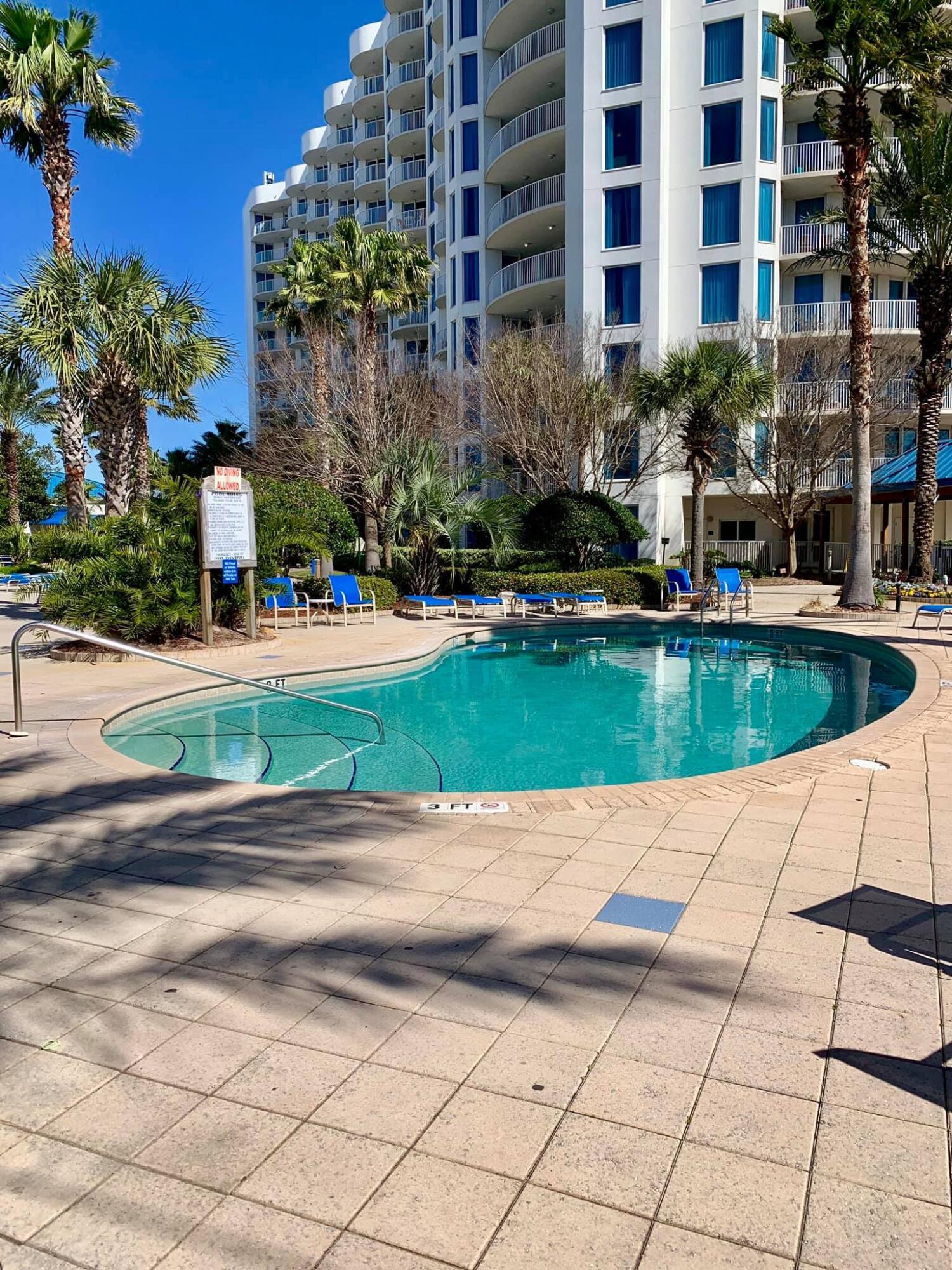 THE PALMS OF DESTIN - Residential