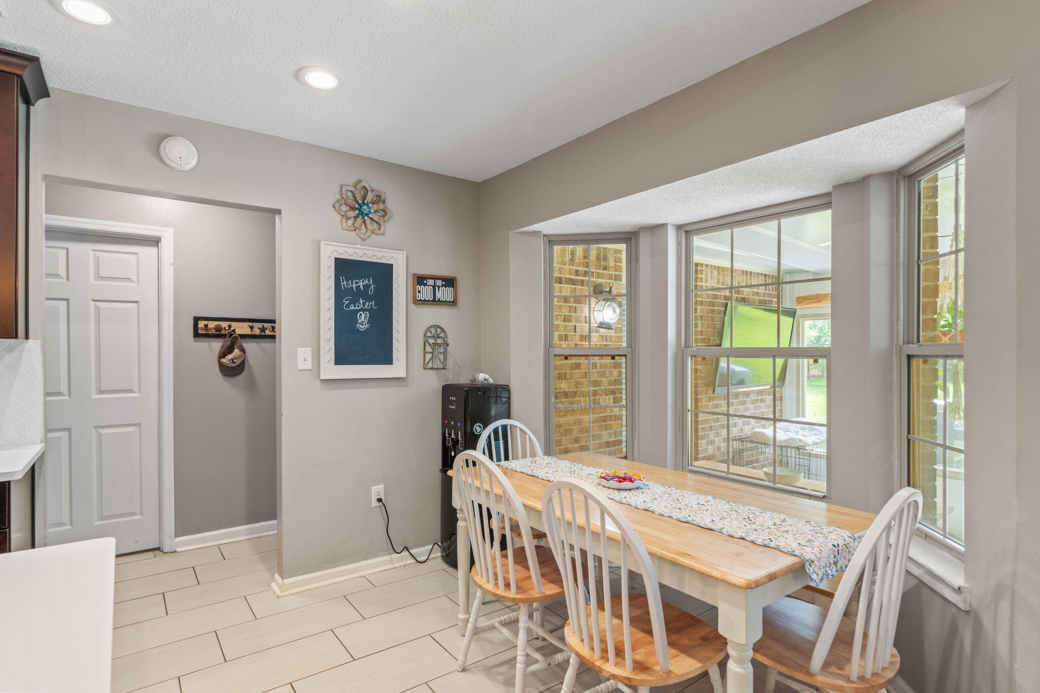 HOLLEY BY THE SEA - Residential