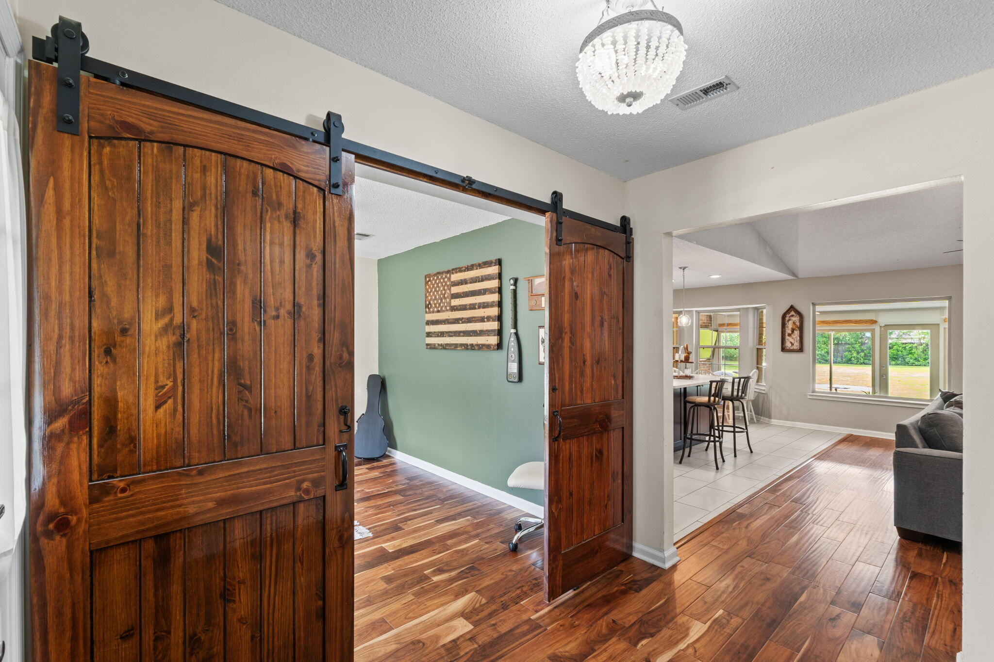 HOLLEY BY THE SEA - Residential