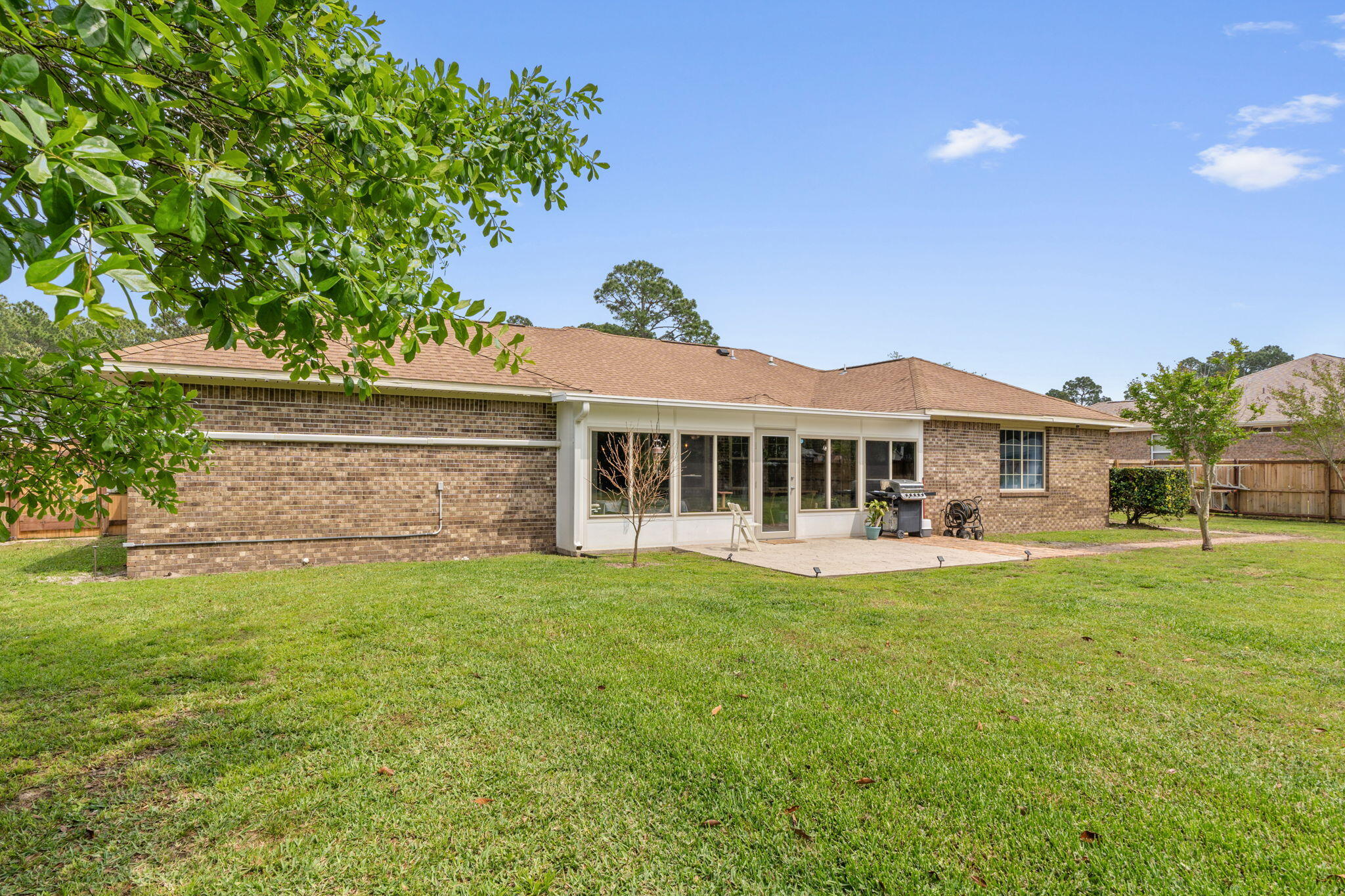 HOLLEY BY THE SEA - Residential