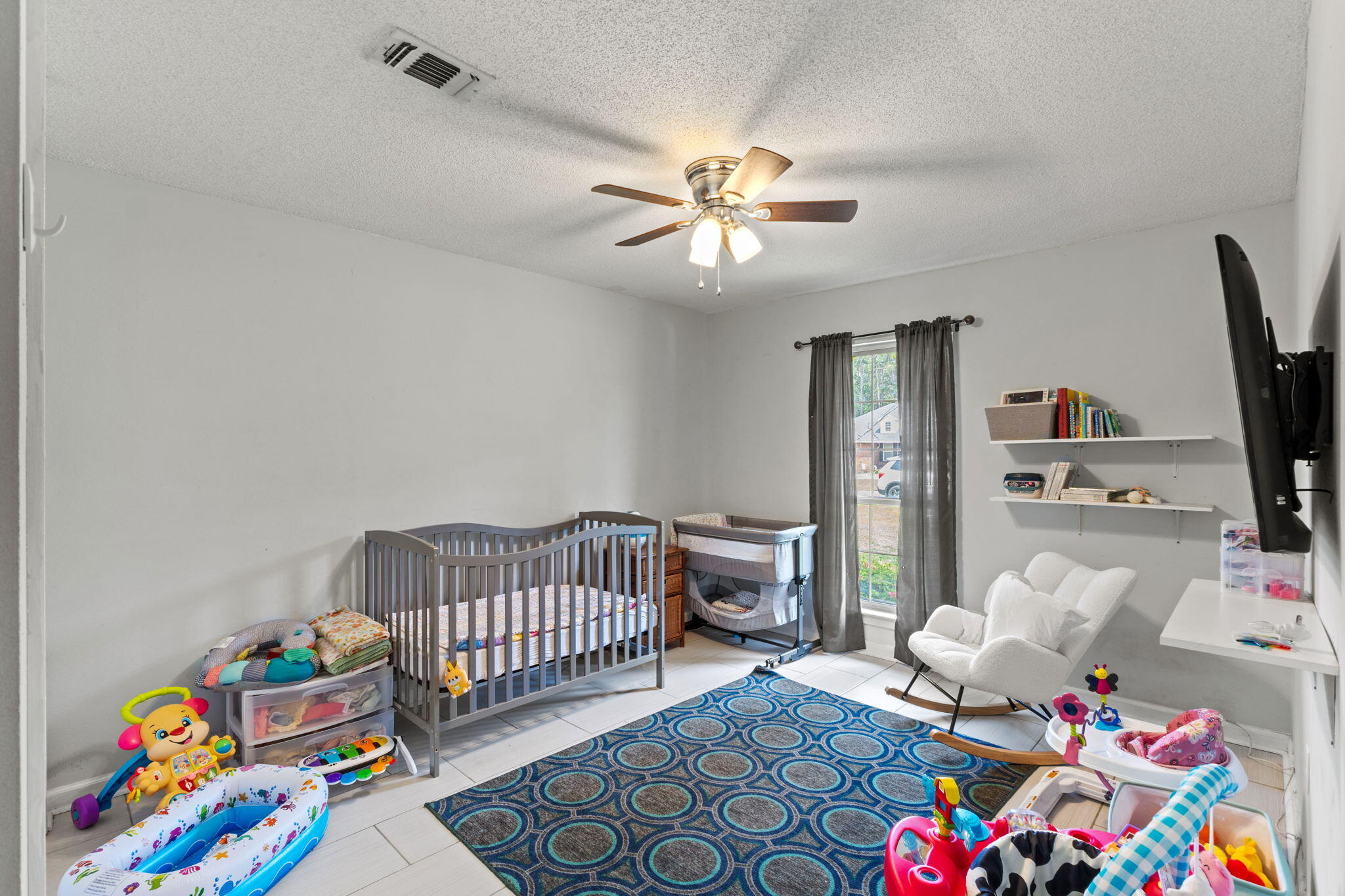 HOLLEY BY THE SEA - Residential