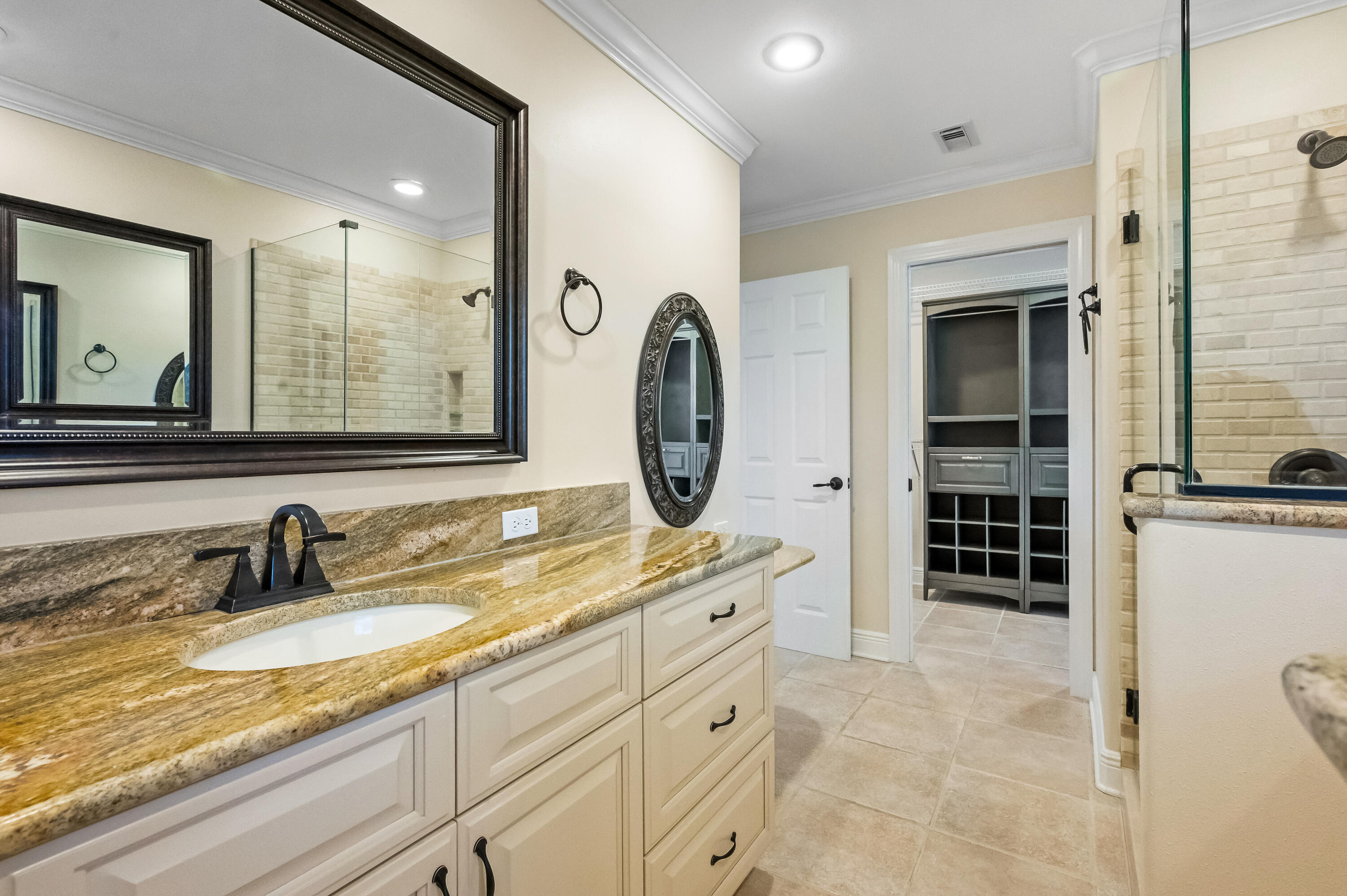 ST ANDREWS SOUTH BLUEWATER BAY 3 - Residential