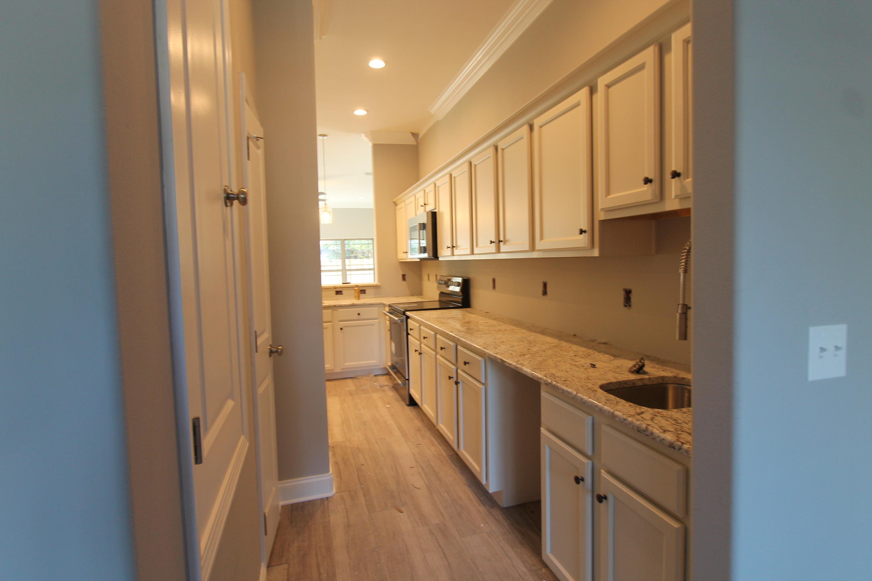 GARNIERS BEACH 6TH - Residential