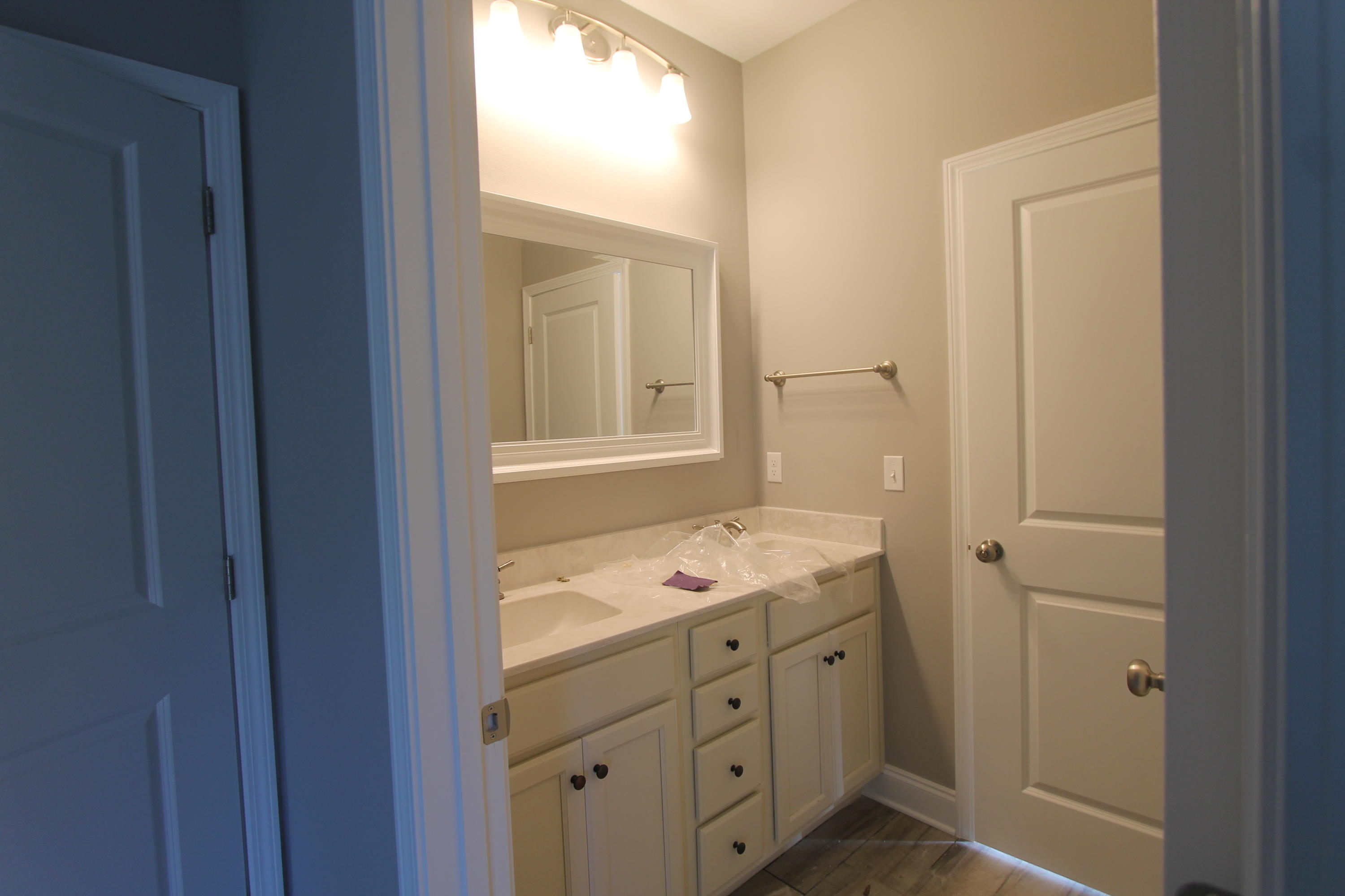 GARNIERS BEACH 6TH - Residential