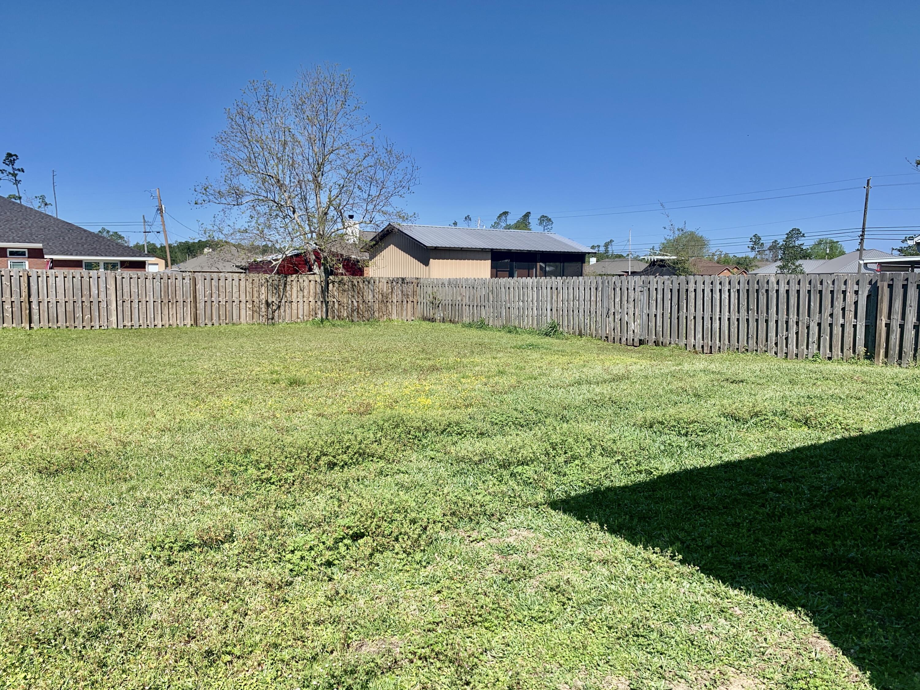 LYNN HAVEN - Residential