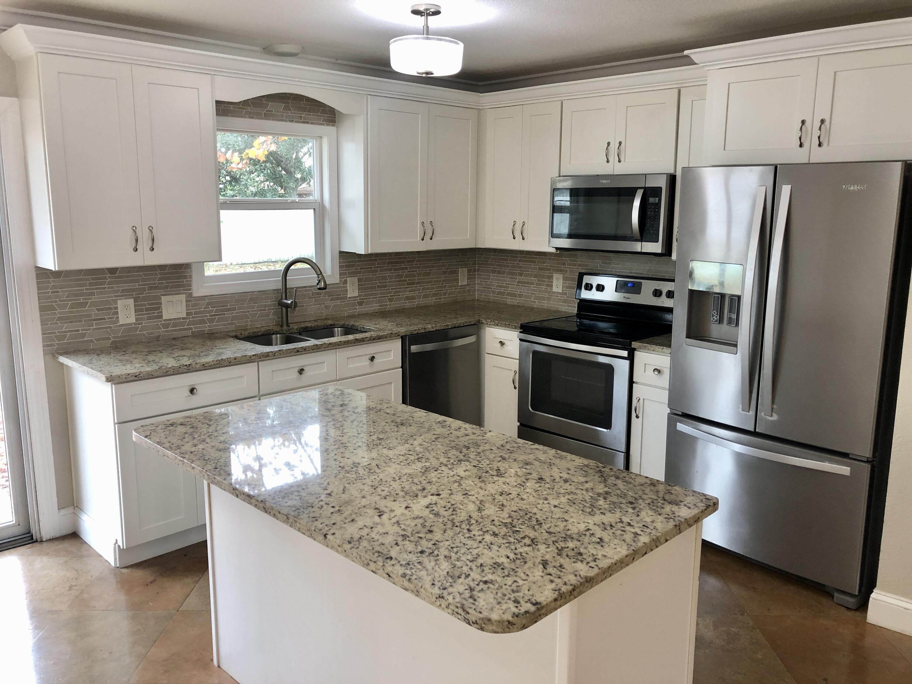 EASTWOOD 9TH ADDN - Residential