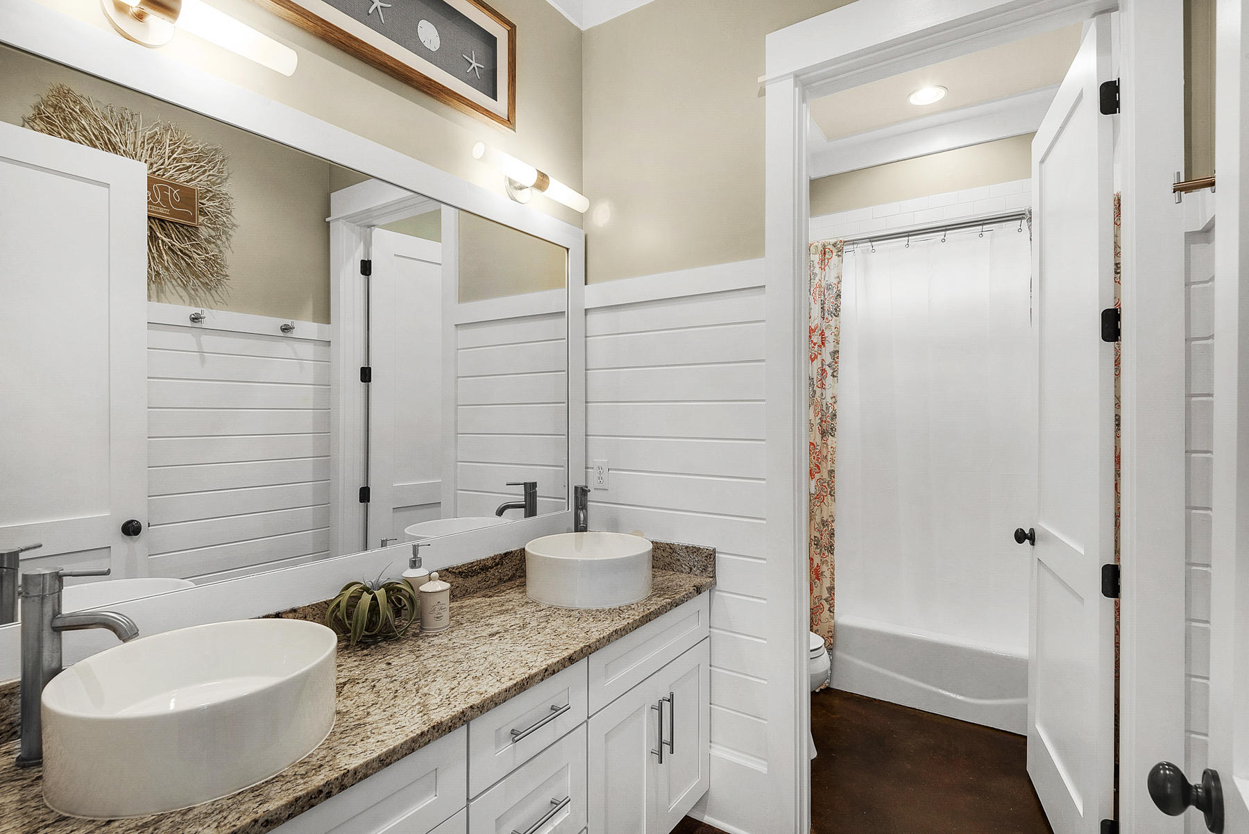 BOTANY BAYOU - Residential