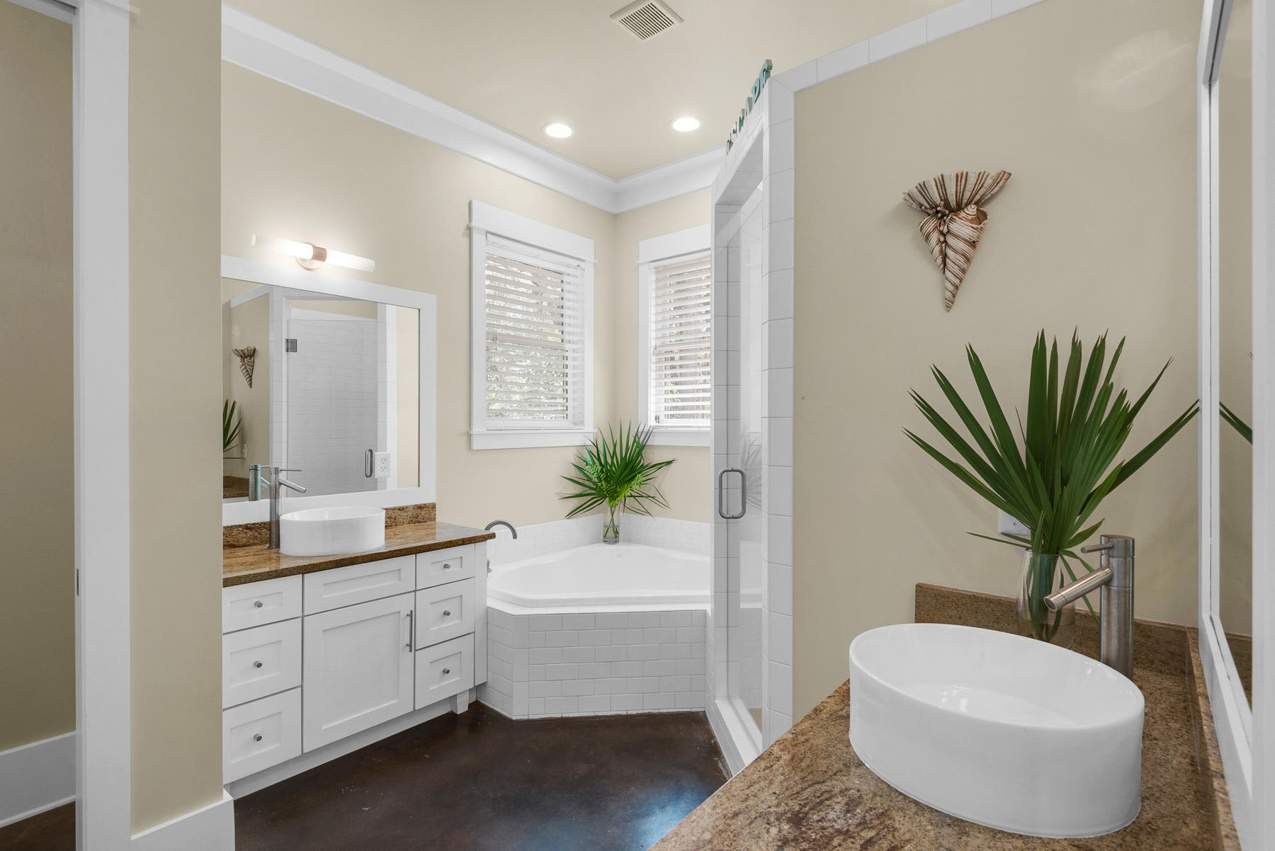 BOTANY BAYOU - Residential