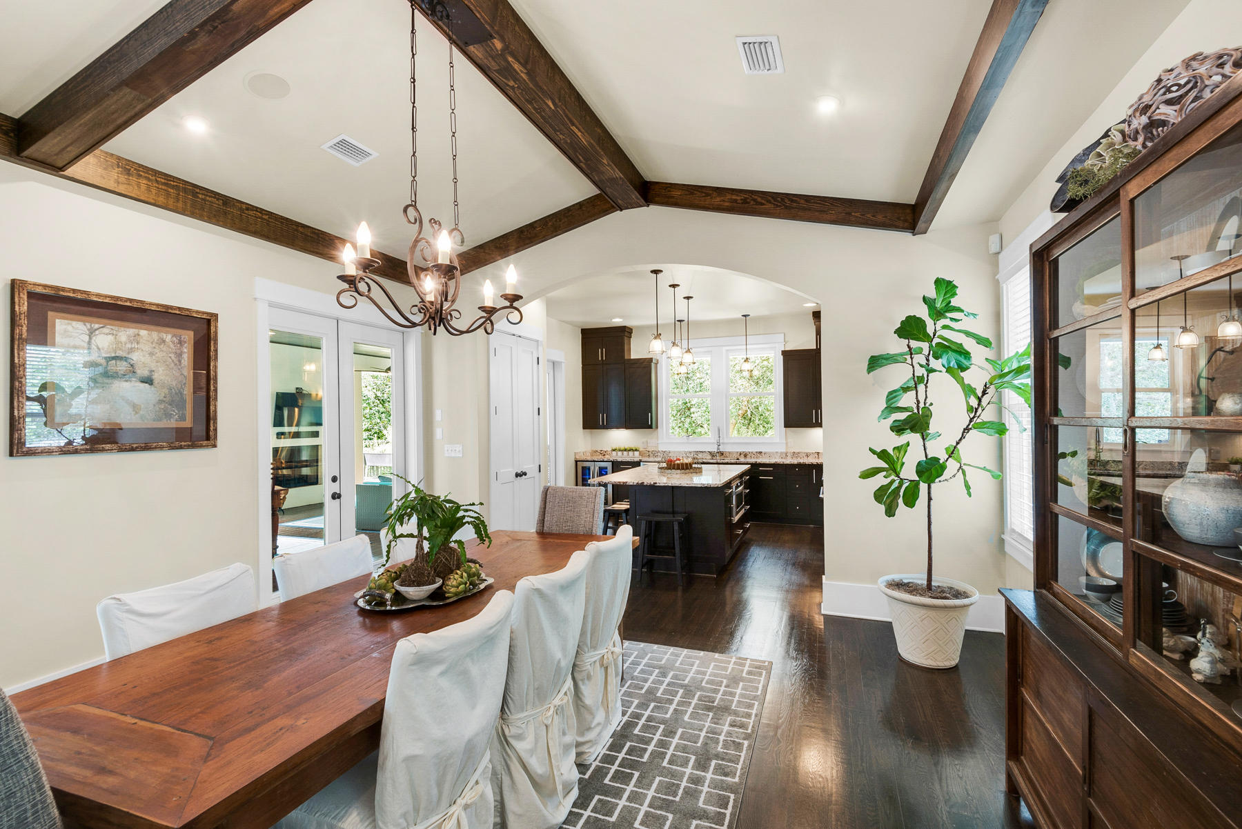 BOTANY BAYOU - Residential