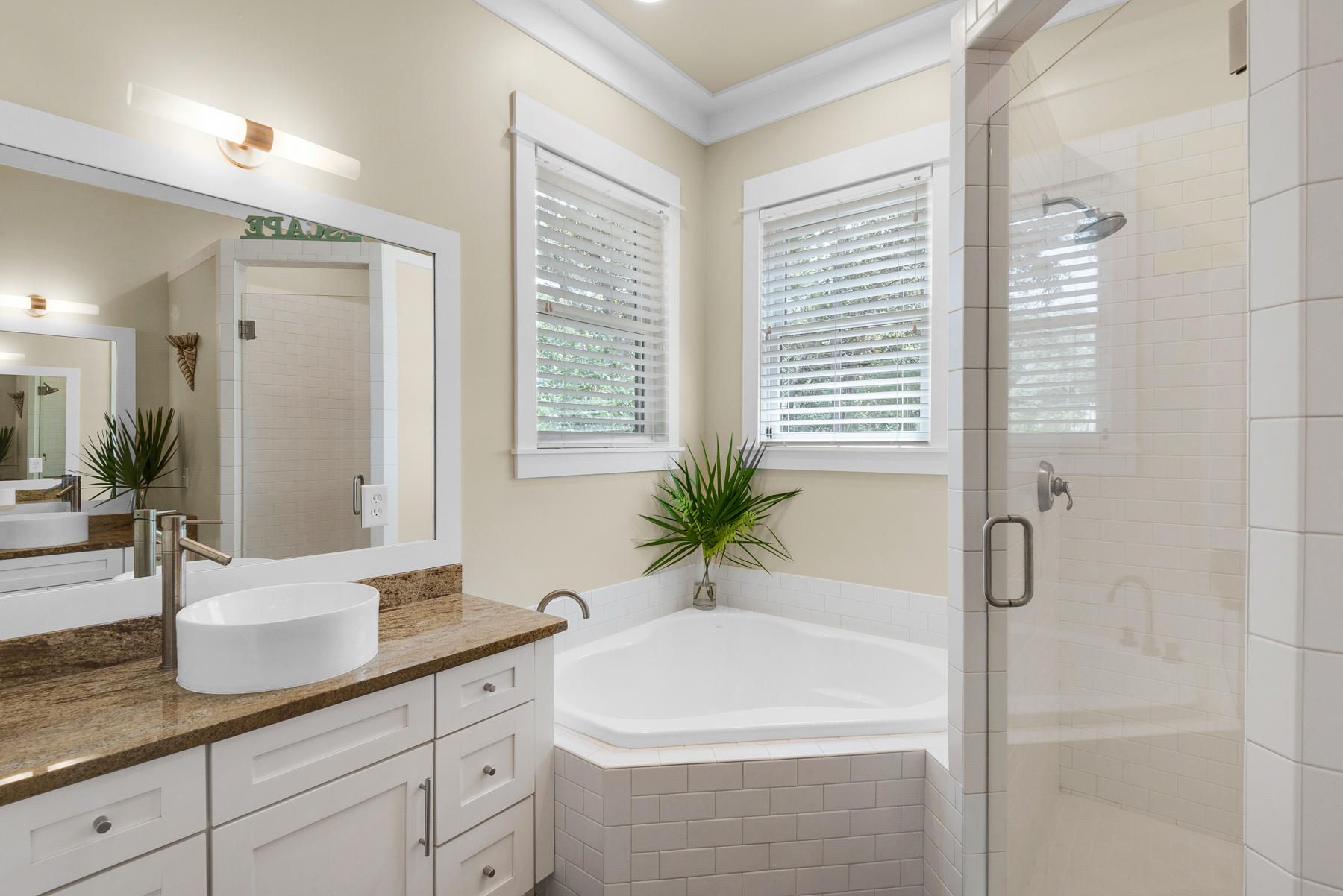 BOTANY BAYOU - Residential