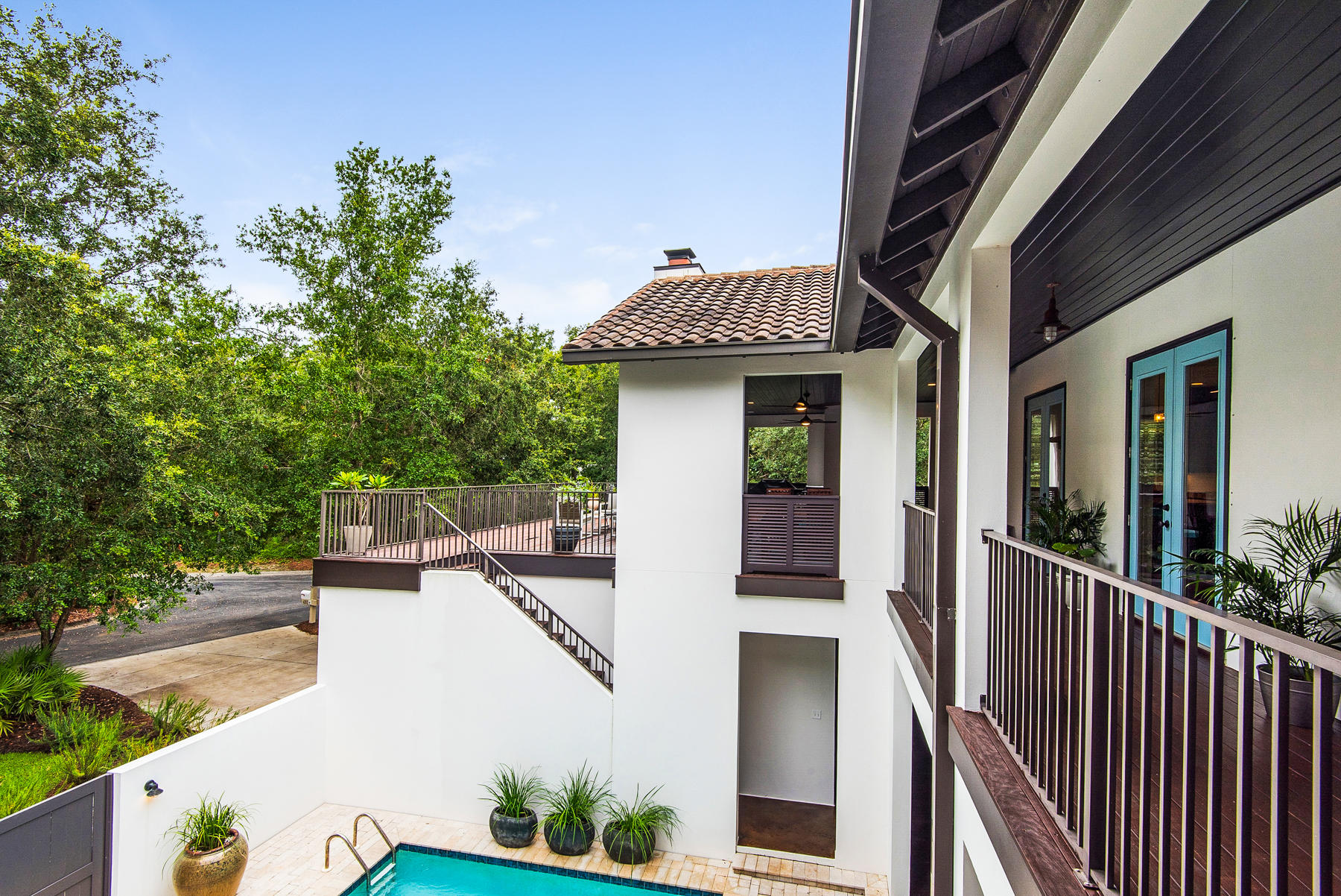 BOTANY BAYOU - Residential