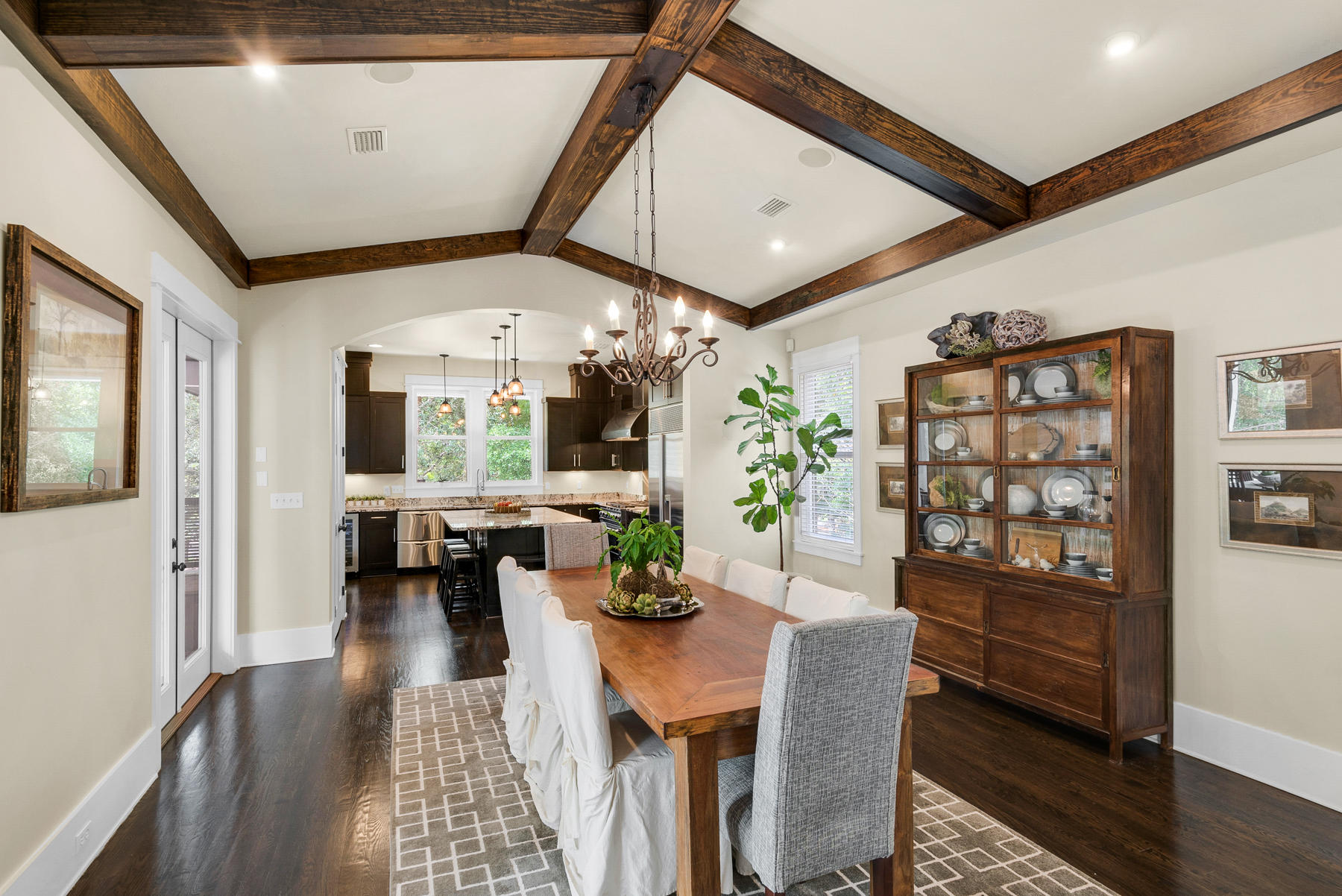 BOTANY BAYOU - Residential