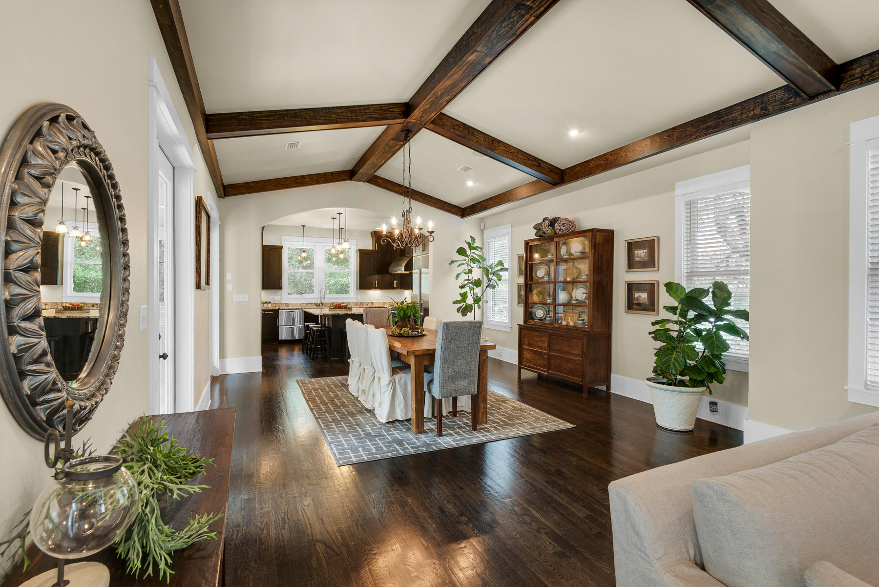 BOTANY BAYOU - Residential