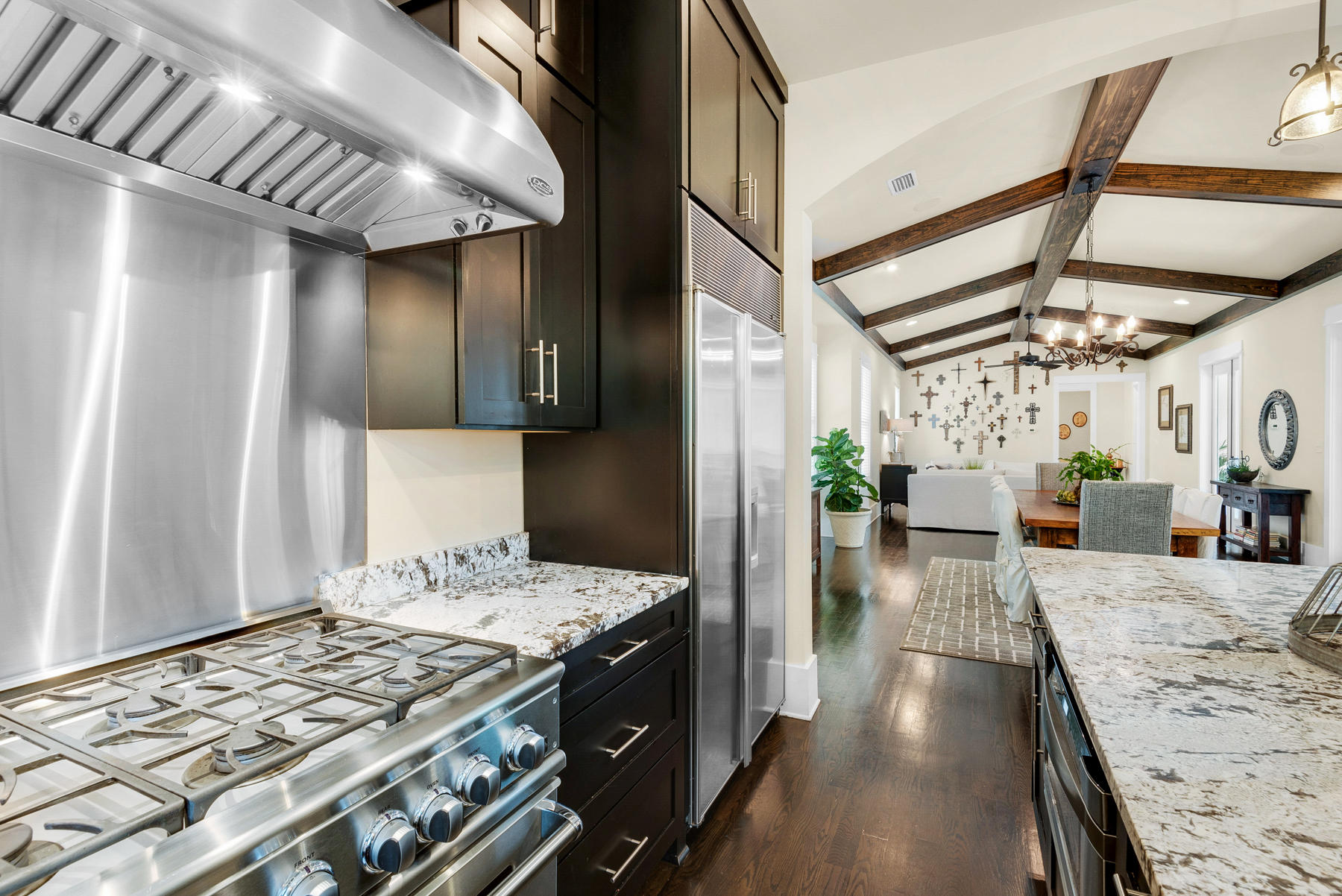 BOTANY BAYOU - Residential