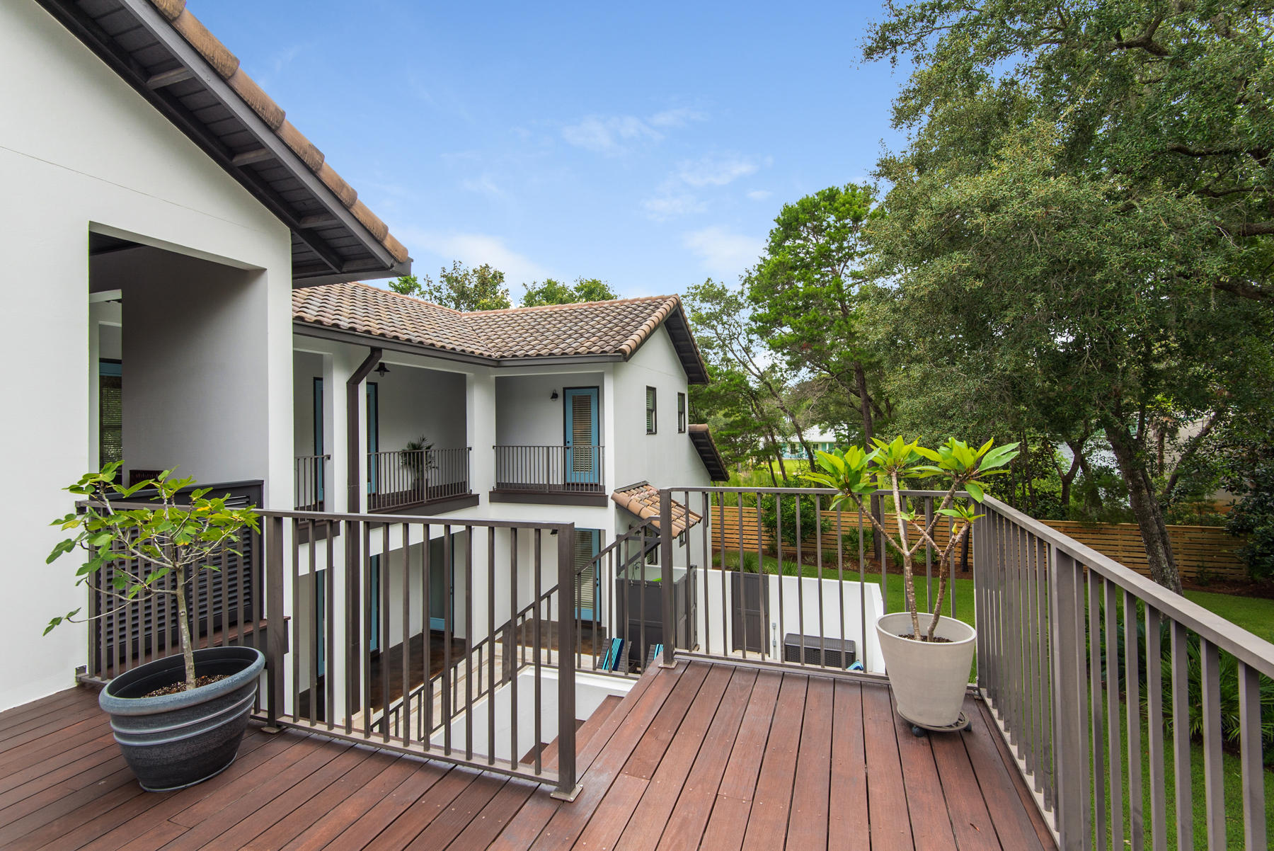 BOTANY BAYOU - Residential