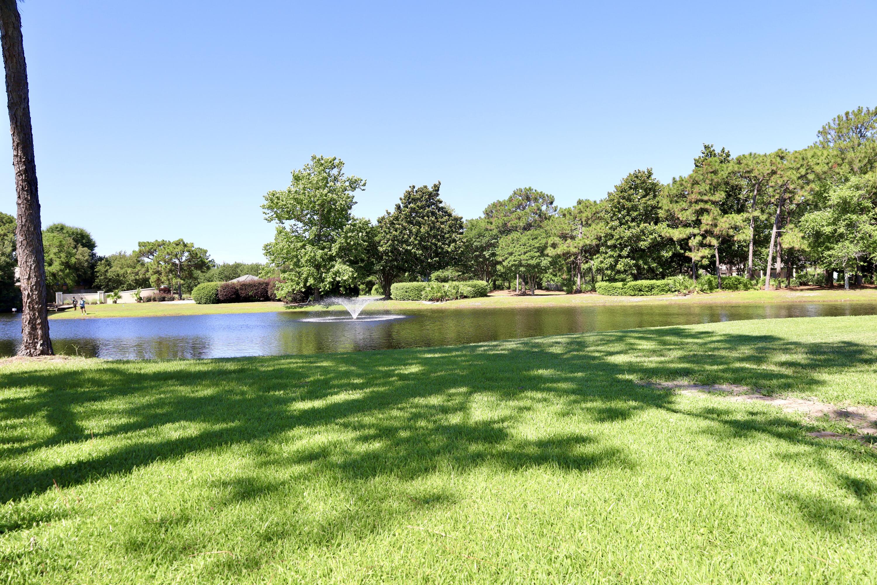 EMERALD LAKES PH 1 - Residential