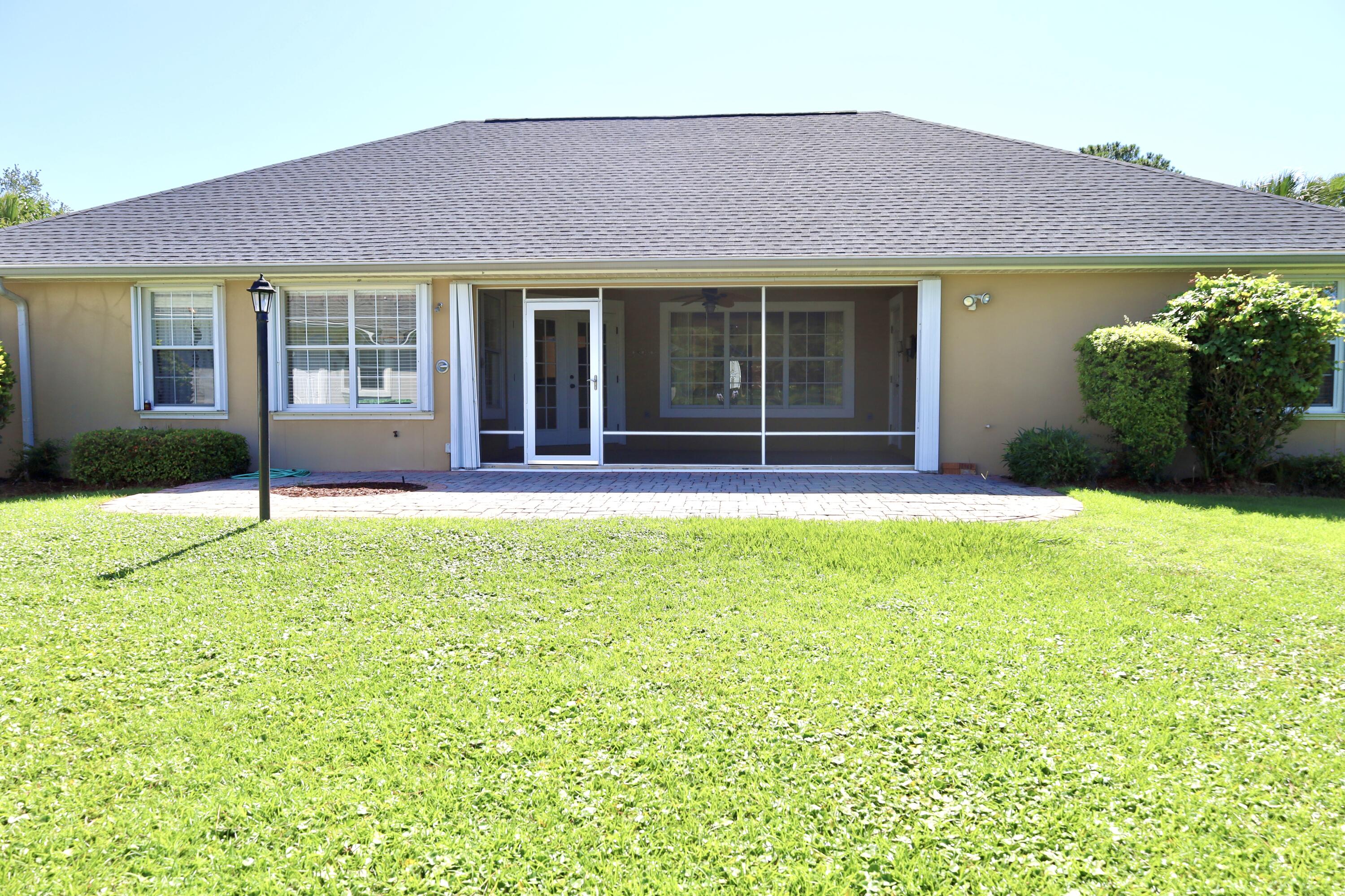 EMERALD LAKES PH 1 - Residential