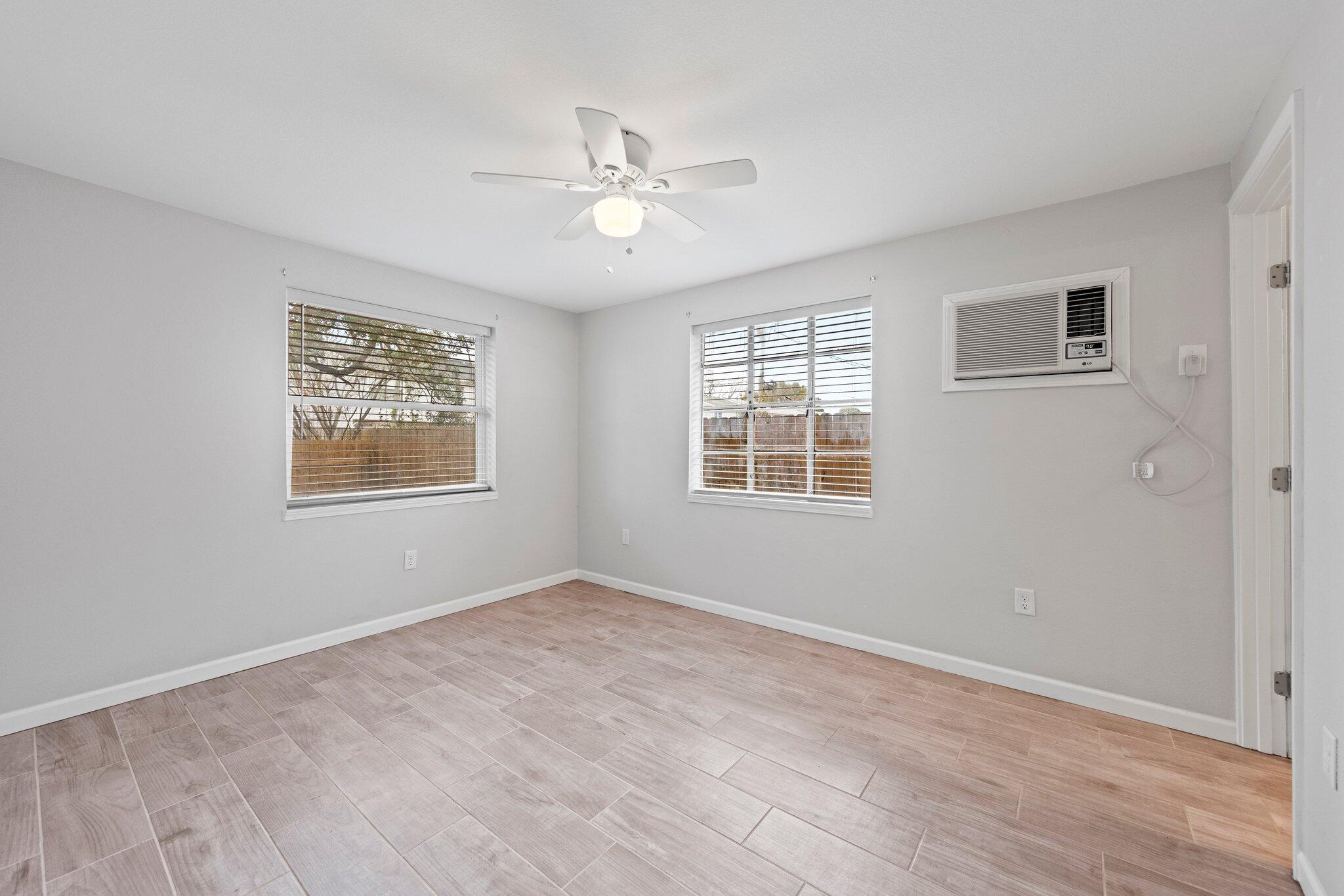 DALLAS DUNCAN - Residential Lease