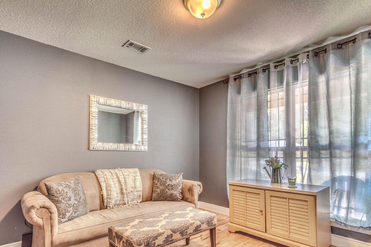 Navarre 2nd Add - Residential