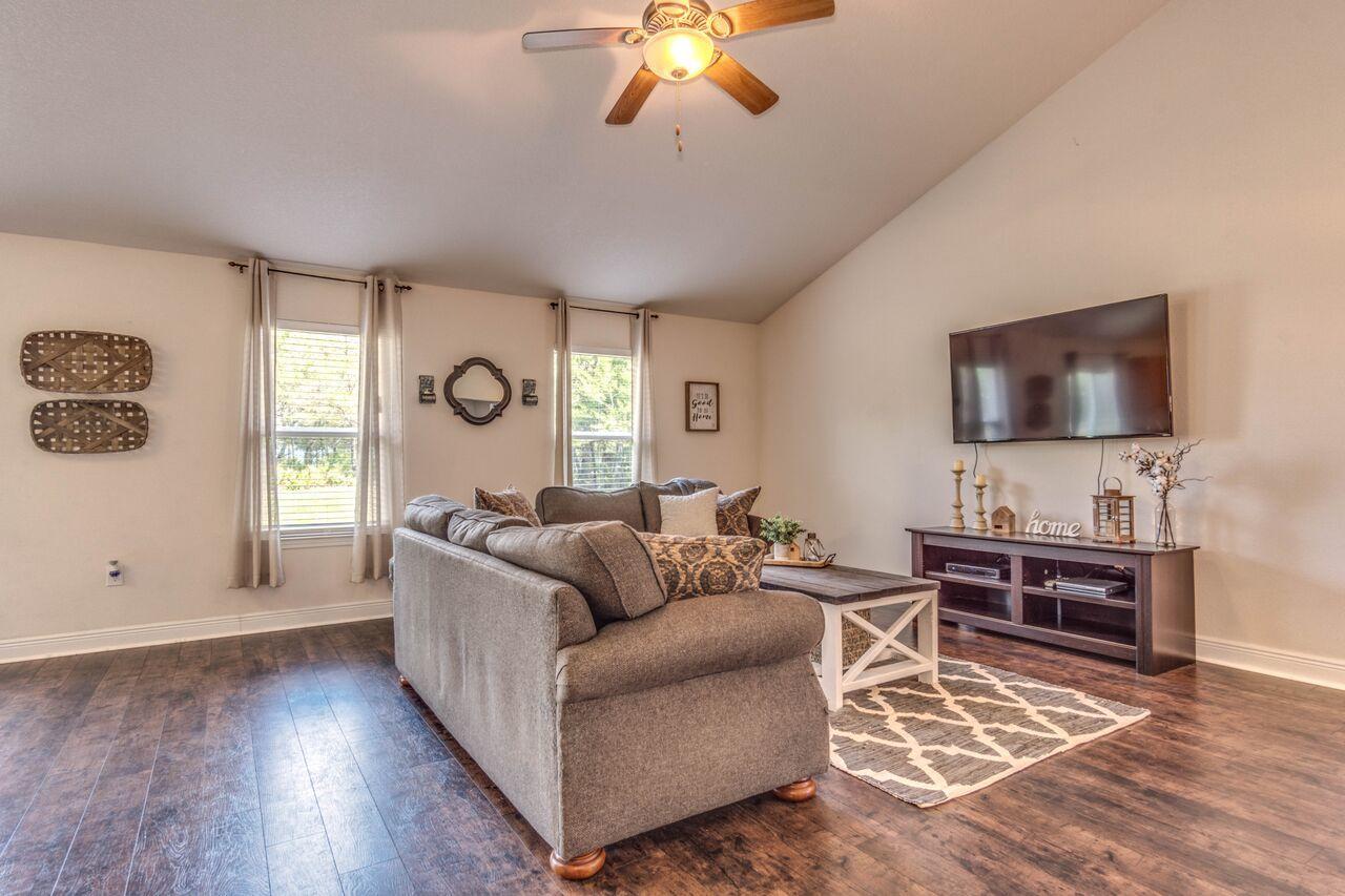 Navarre 2nd Add - Residential